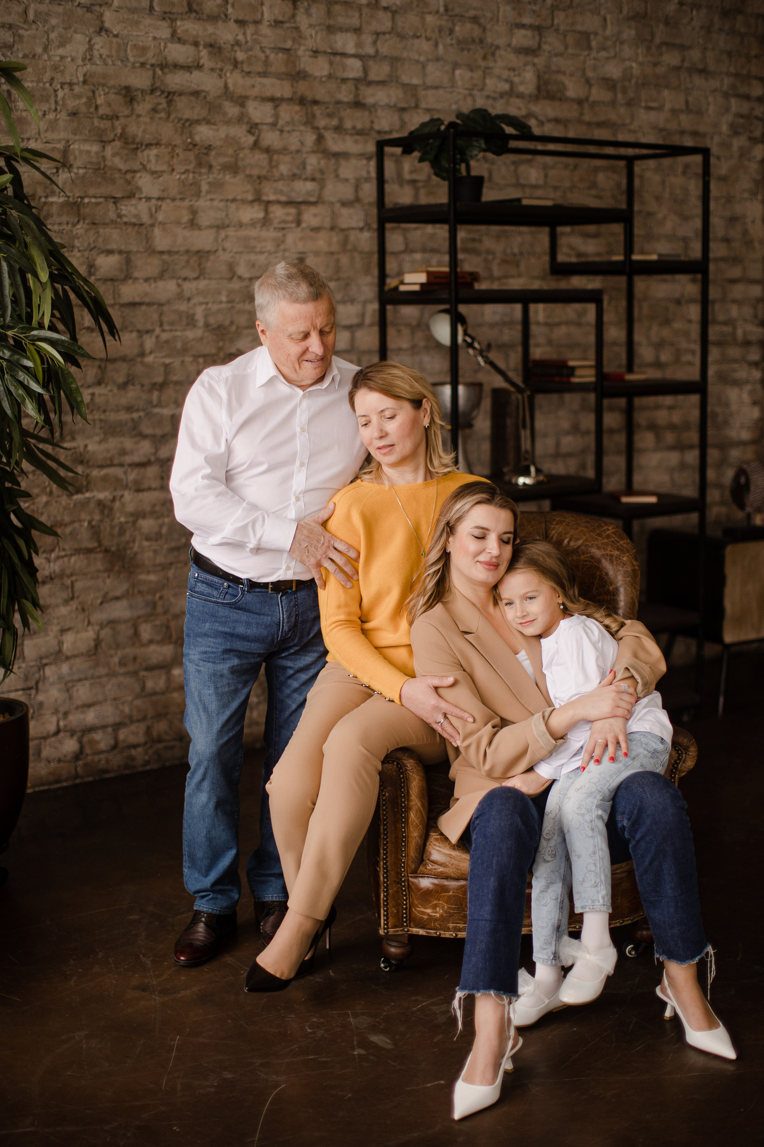 Юля с семьей. Семейный и детский фотограф в Москве Кузьмина Мария