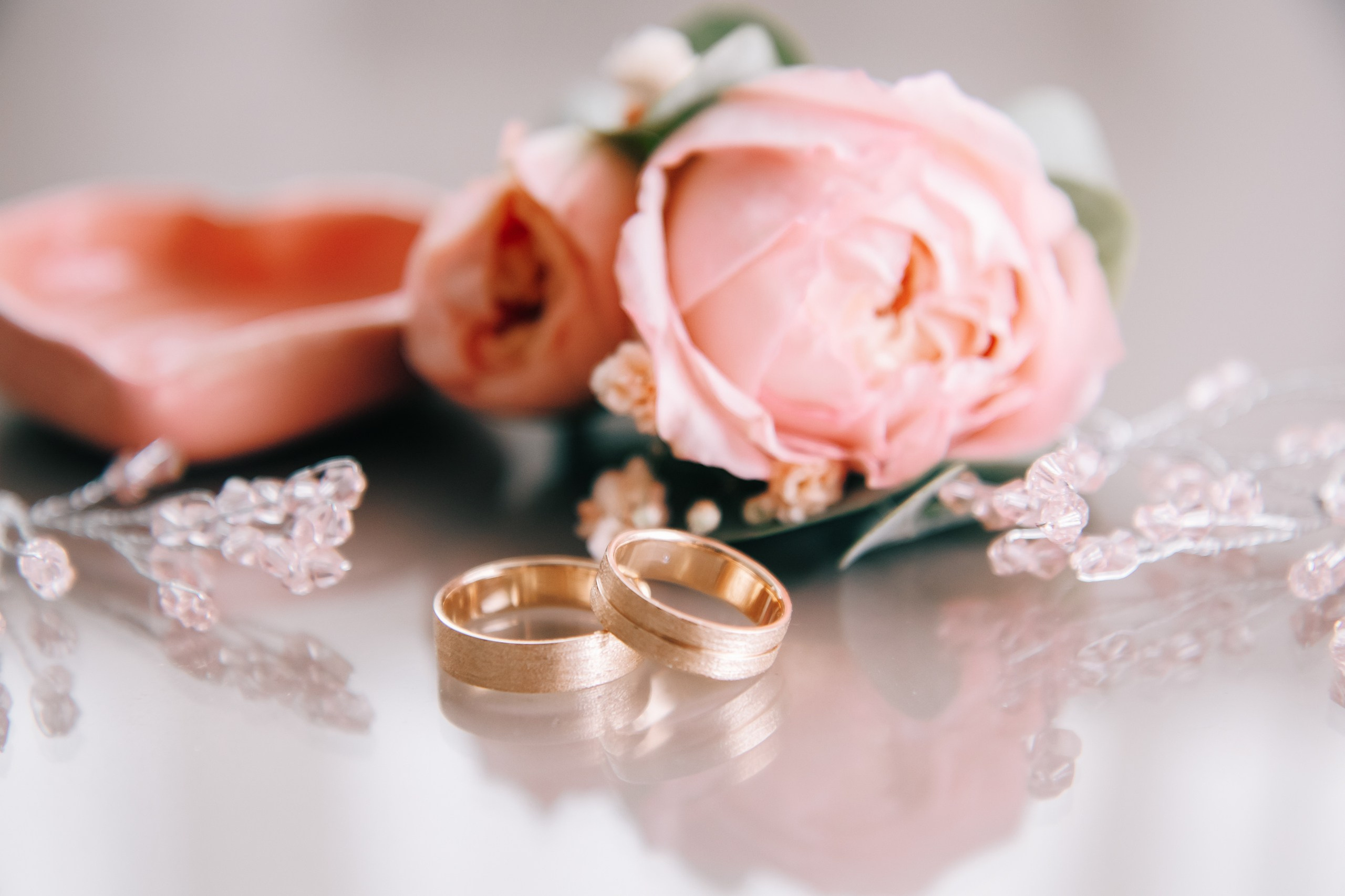 Погода была ужасная, а трамвайчик красным. Свадебный и репортажный фотограф в Новосибирске Матлак Дарья