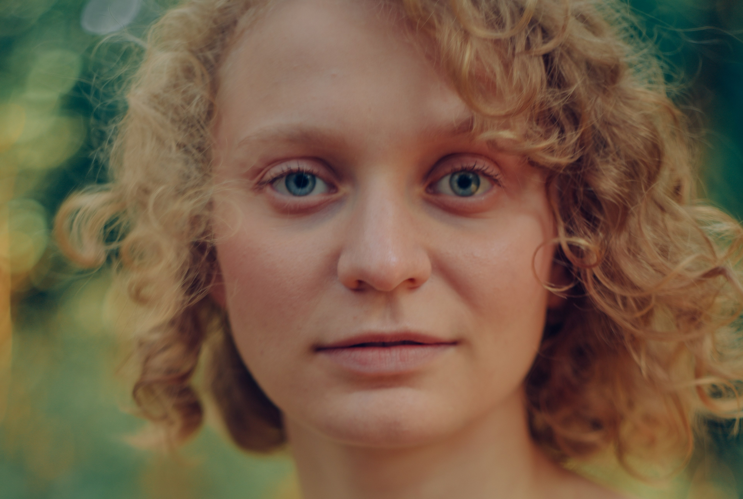 женская фотосессия в лесу