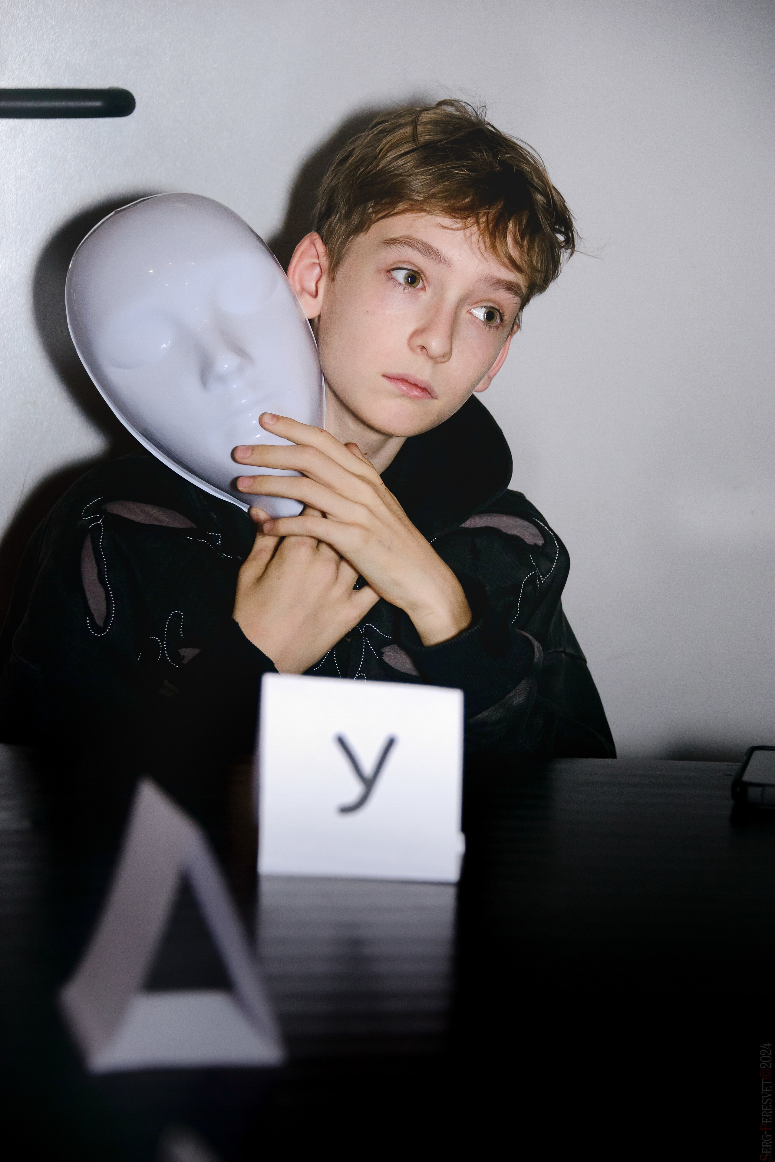 День рождения — шоу 2024-25: мафия, сахарная вата, бумажная дискотека, пиньята, зеркальный лабиринт. Ваш фотограф на праздник в Москве, Раменском, Жуковском, Люберцах