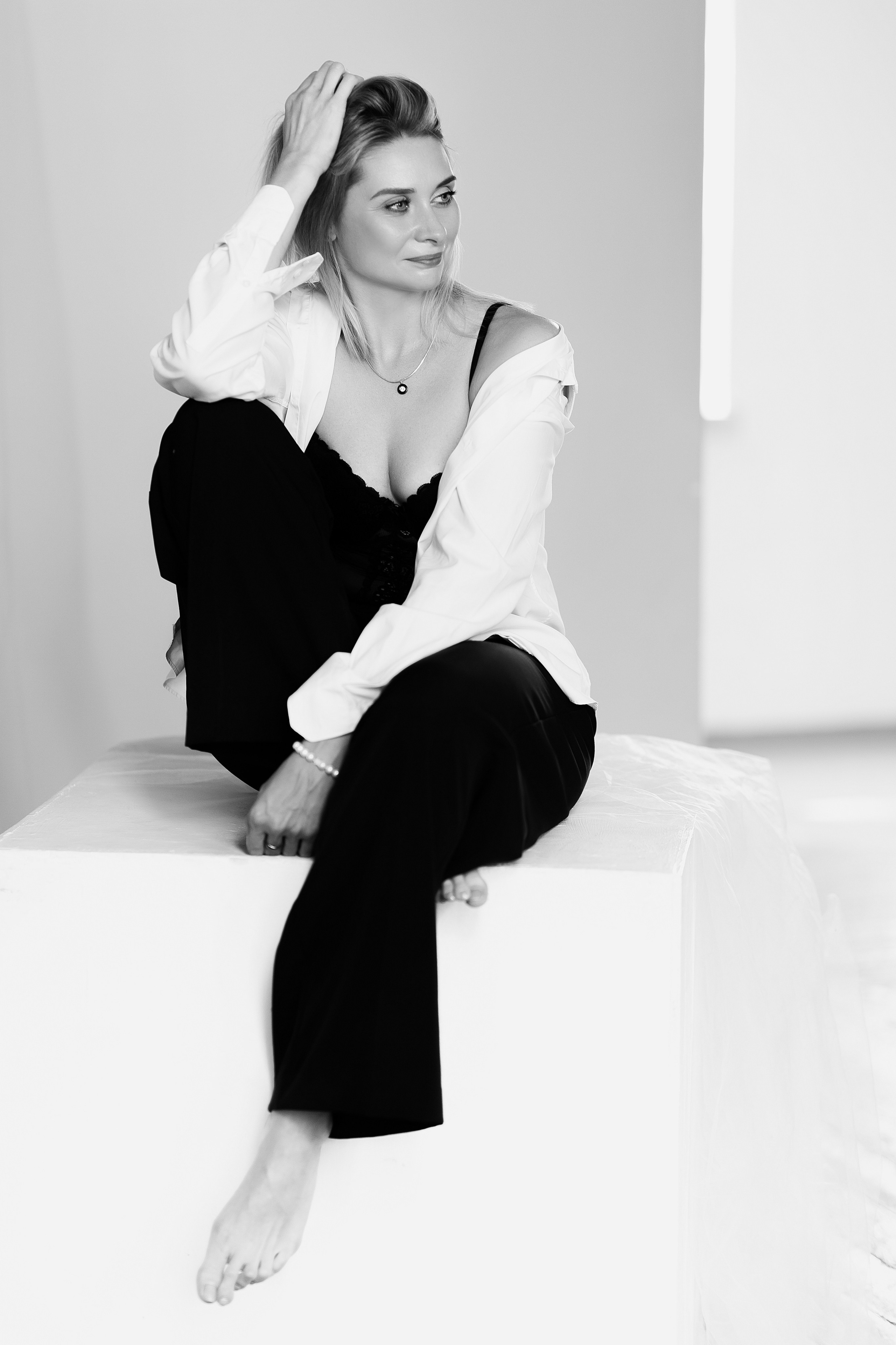 ЧБ Серия в фотостудии. Профессиональный фотограф Надежда Антонова