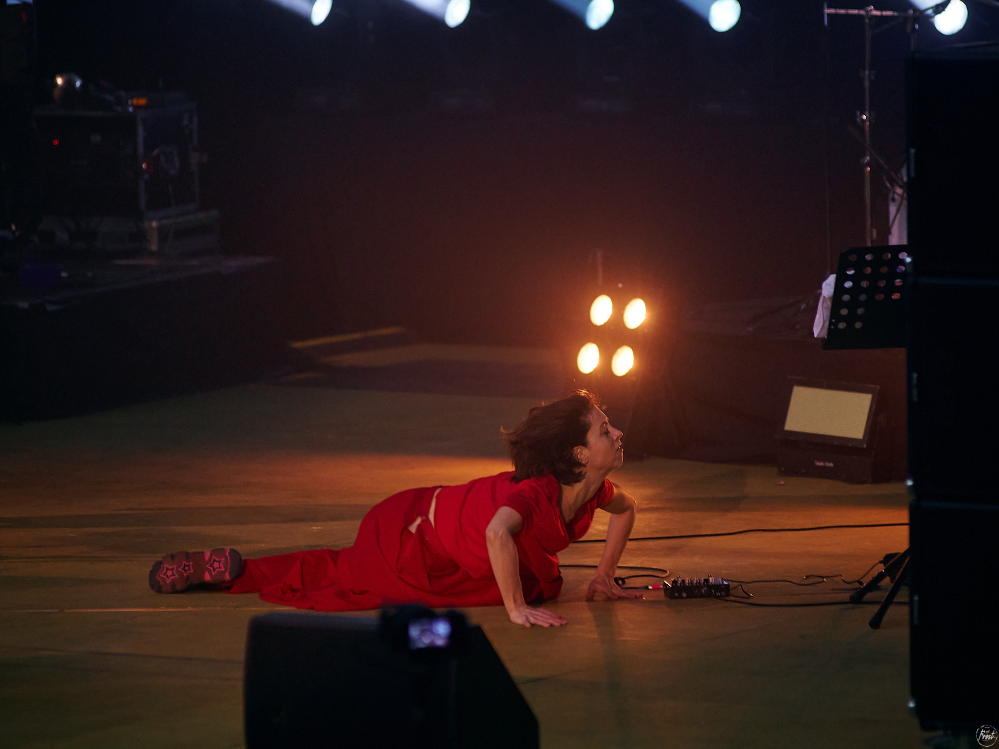 Сурганова и оркестр. Фотографии отовсюду и обо всем