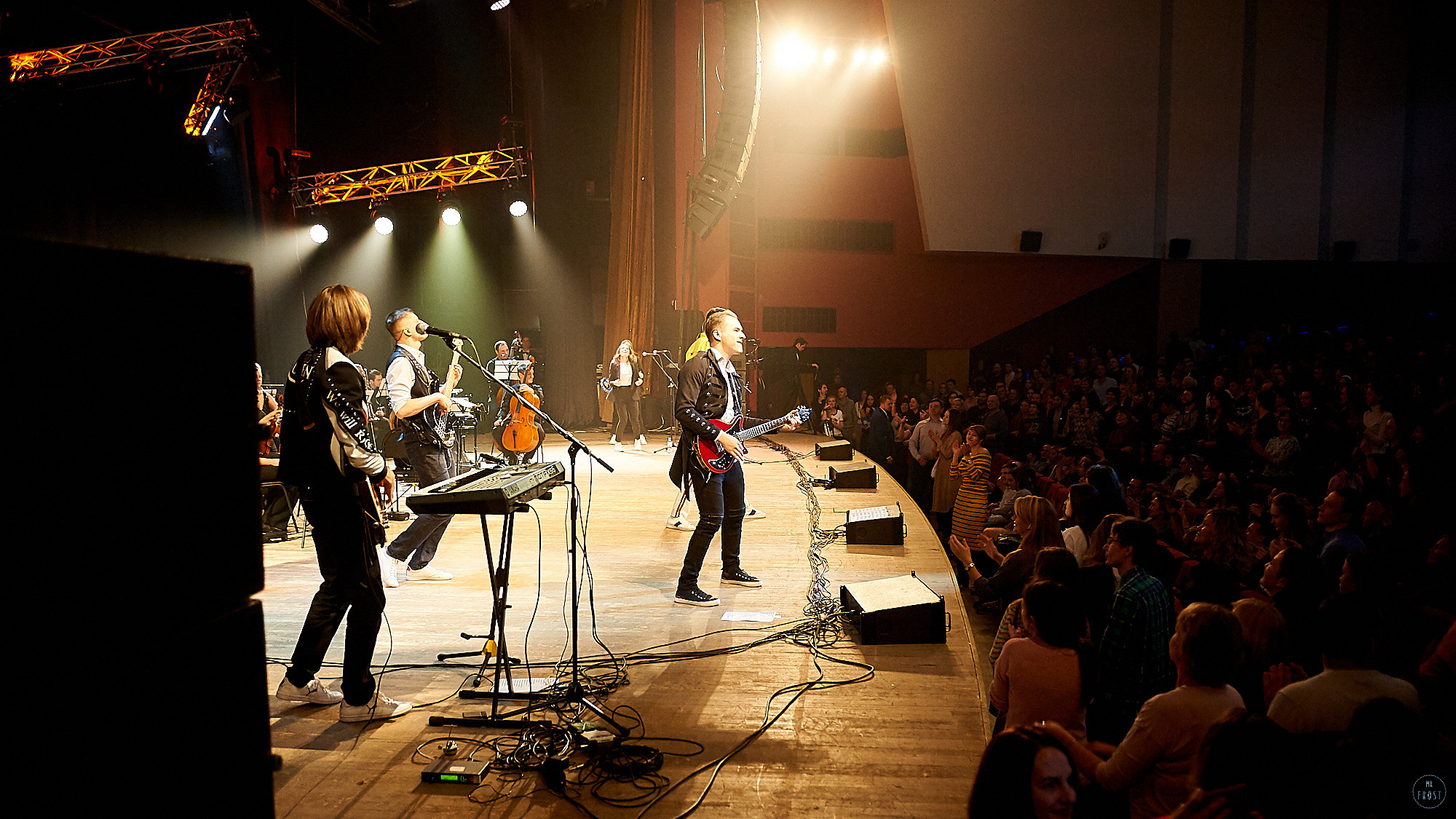 Radio Queen. Фотографии отовсюду и обо всем