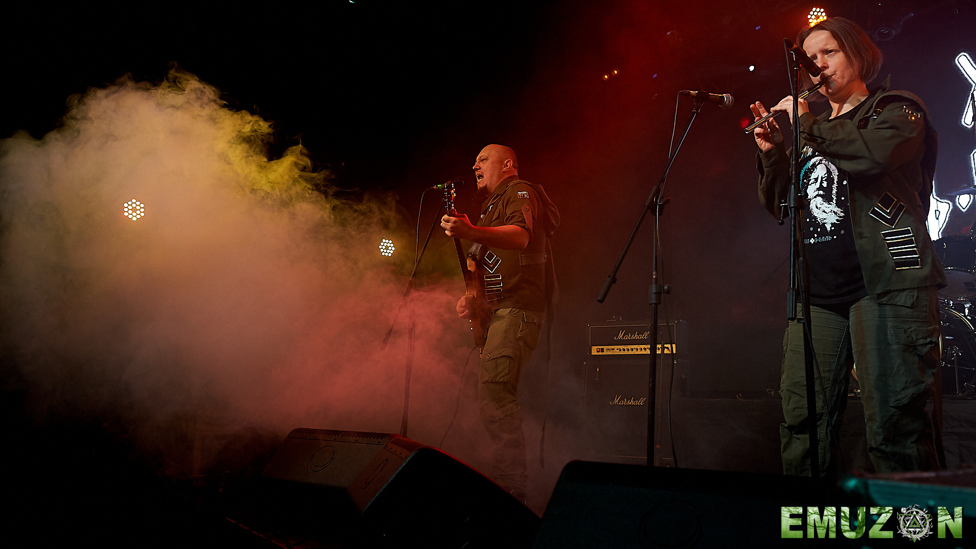 Тролль гнет ель. Фотографии отовсюду и обо всем