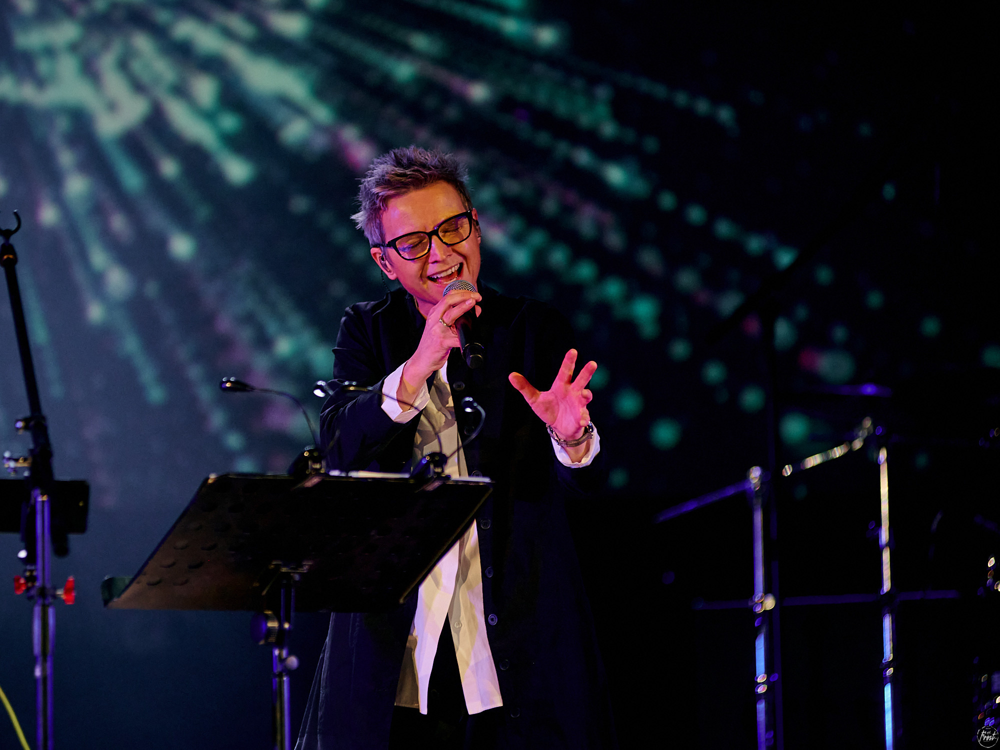 Сурганова и оркестр. Фотографии отовсюду и обо всем