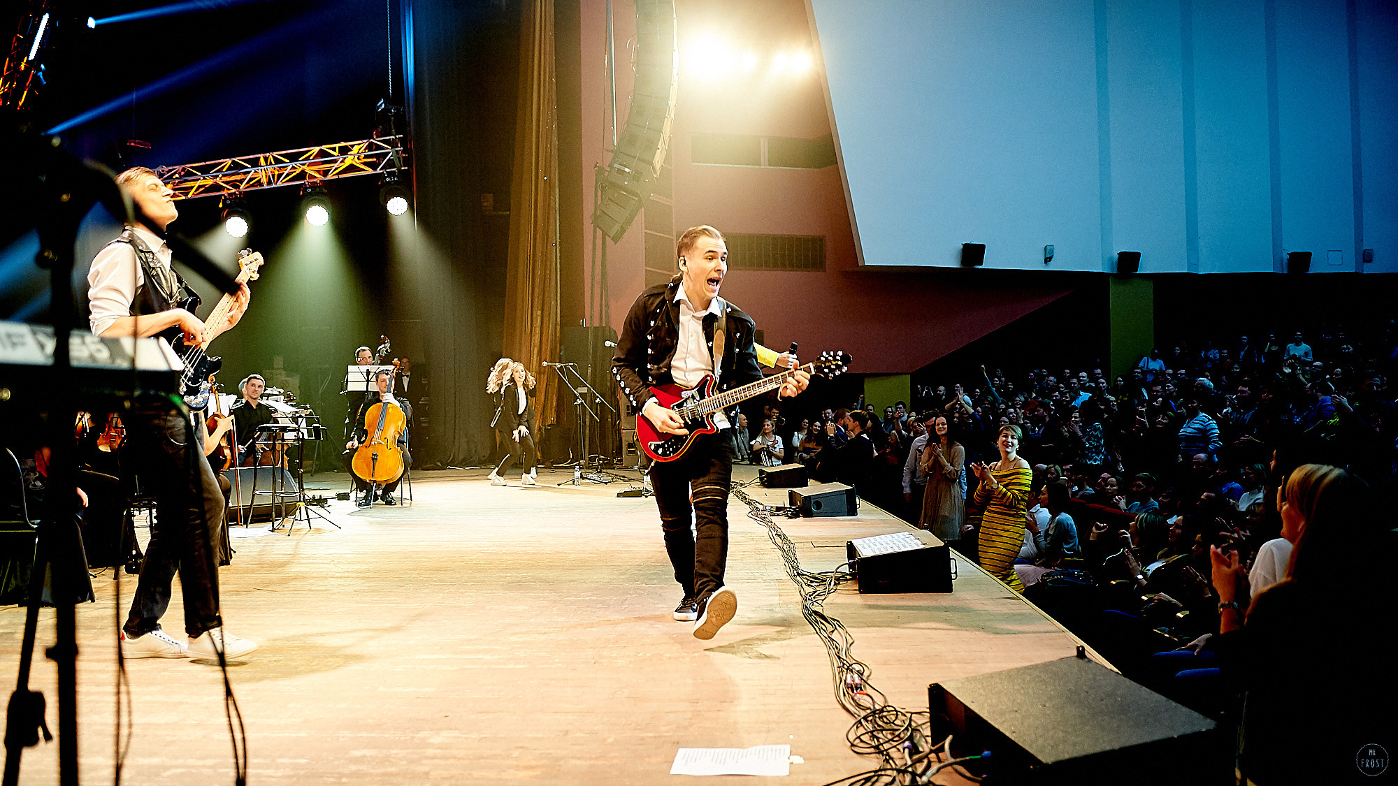 Radio Queen. Фотографии отовсюду и обо всем