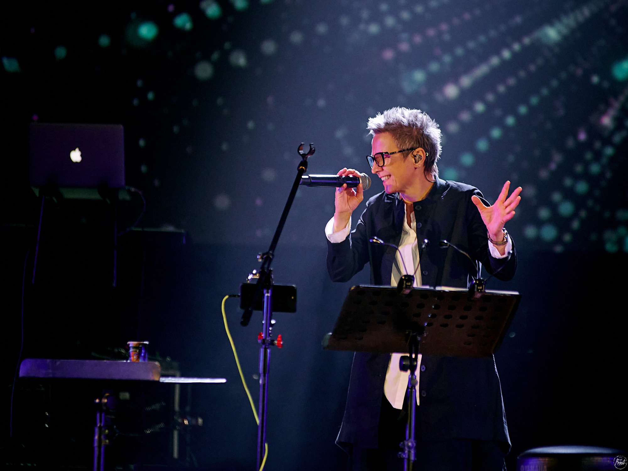 Сурганова и оркестр. Фотографии отовсюду и обо всем