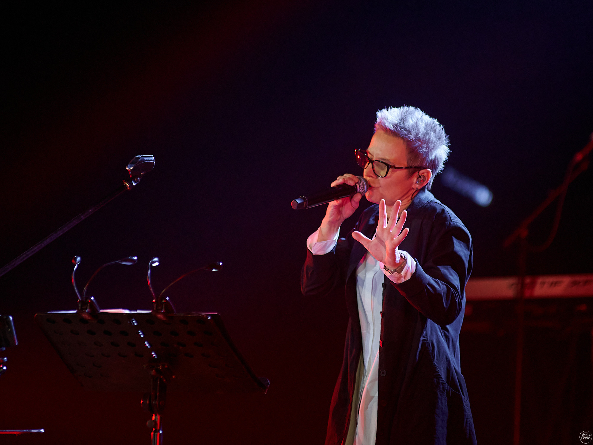 Сурганова и оркестр. Фотографии отовсюду и обо всем