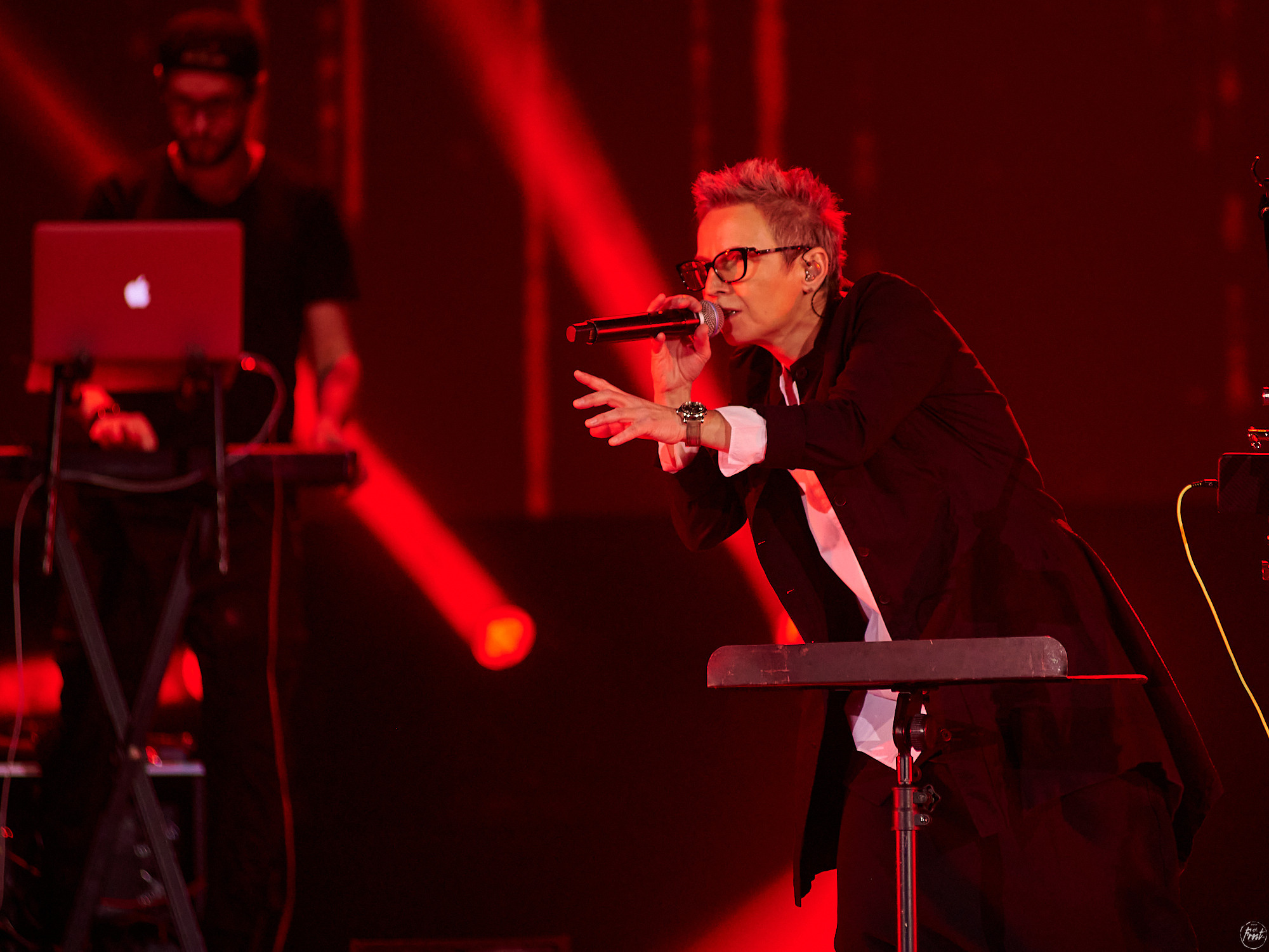 Сурганова и оркестр. Фотографии отовсюду и обо всем