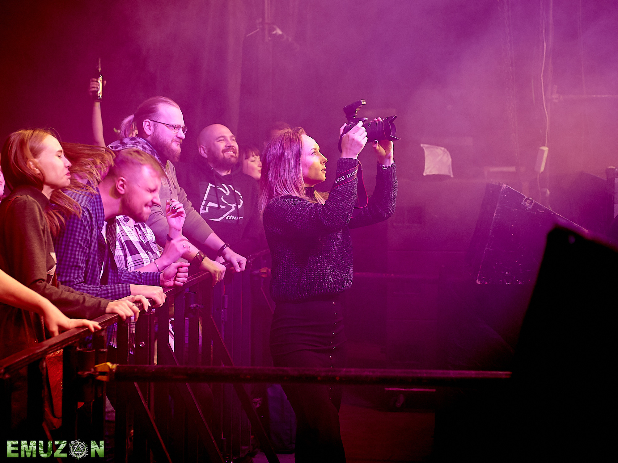 Тролль гнет ель. Фотографии отовсюду и обо всем