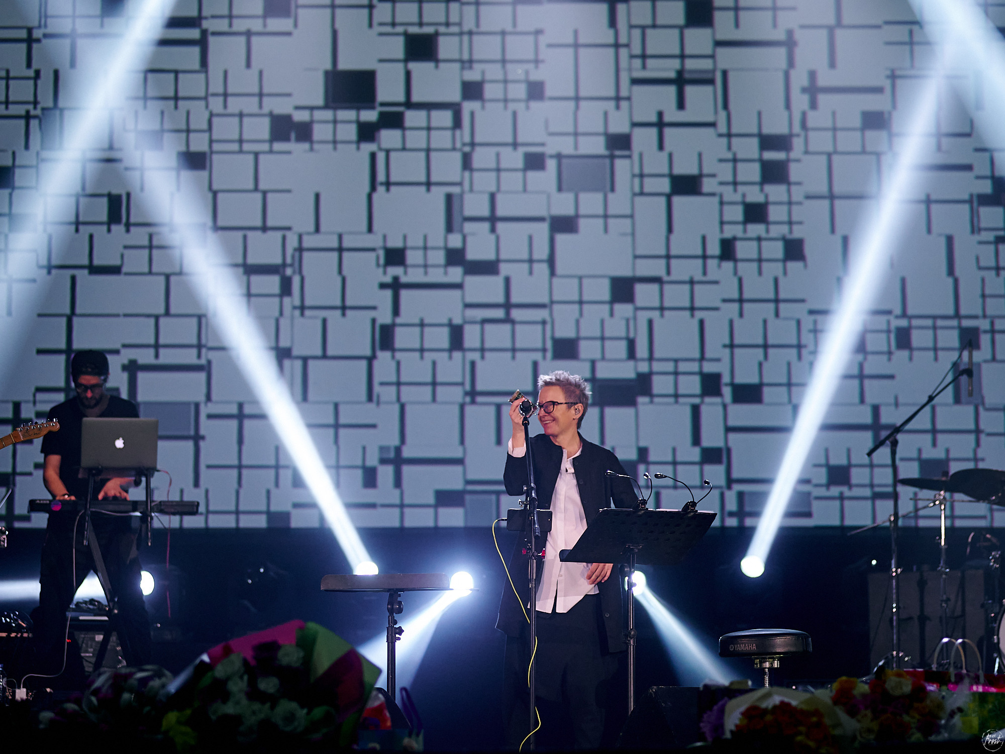 Сурганова и оркестр. Фотографии отовсюду и обо всем