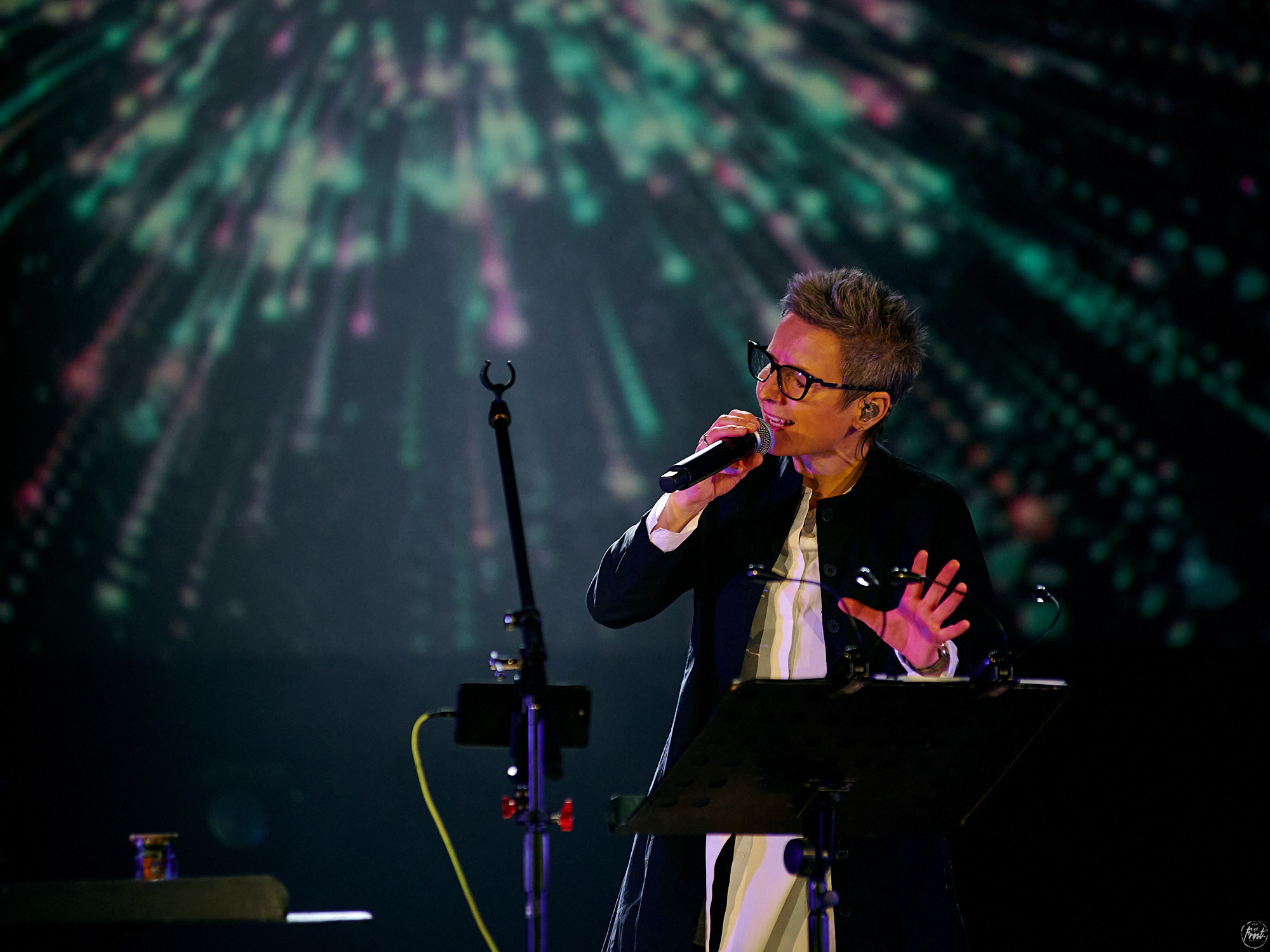 Сурганова и оркестр. Фотографии отовсюду и обо всем