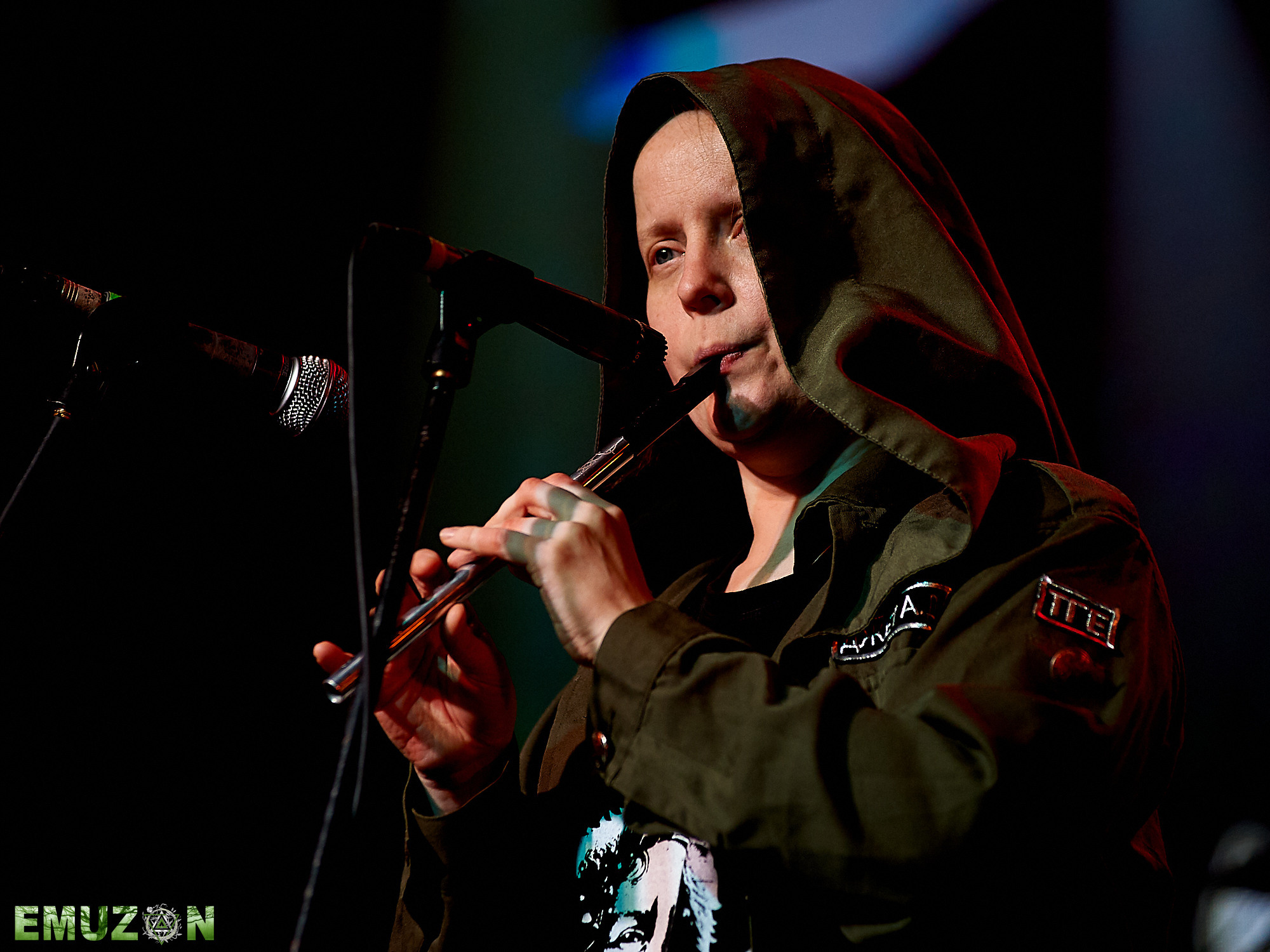 Тролль гнет ель. Фотографии отовсюду и обо всем