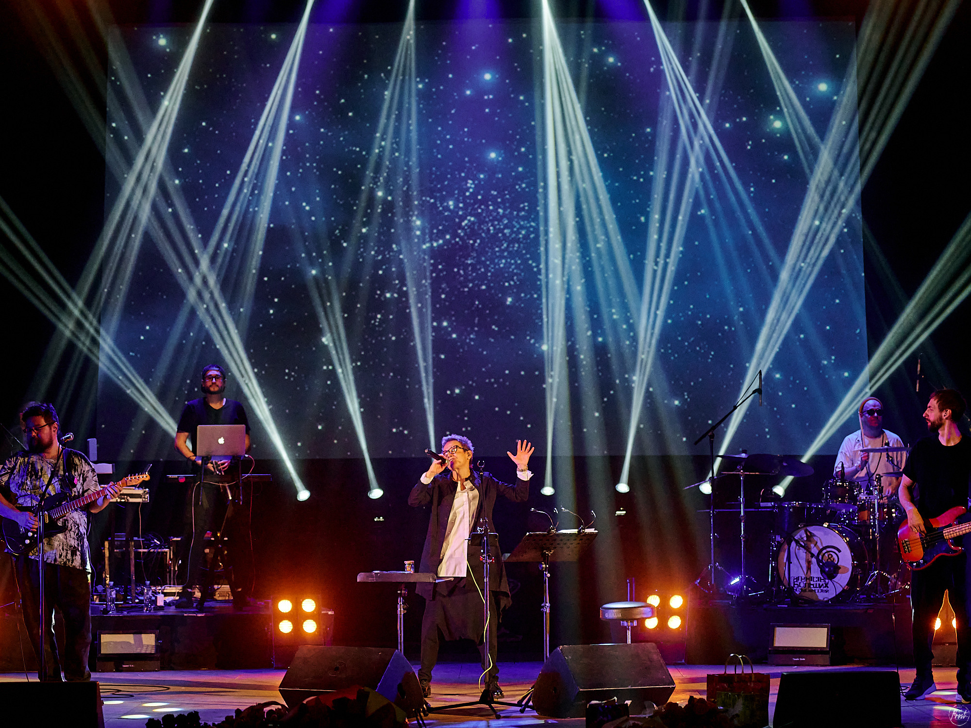 Сурганова и оркестр. Фотографии отовсюду и обо всем