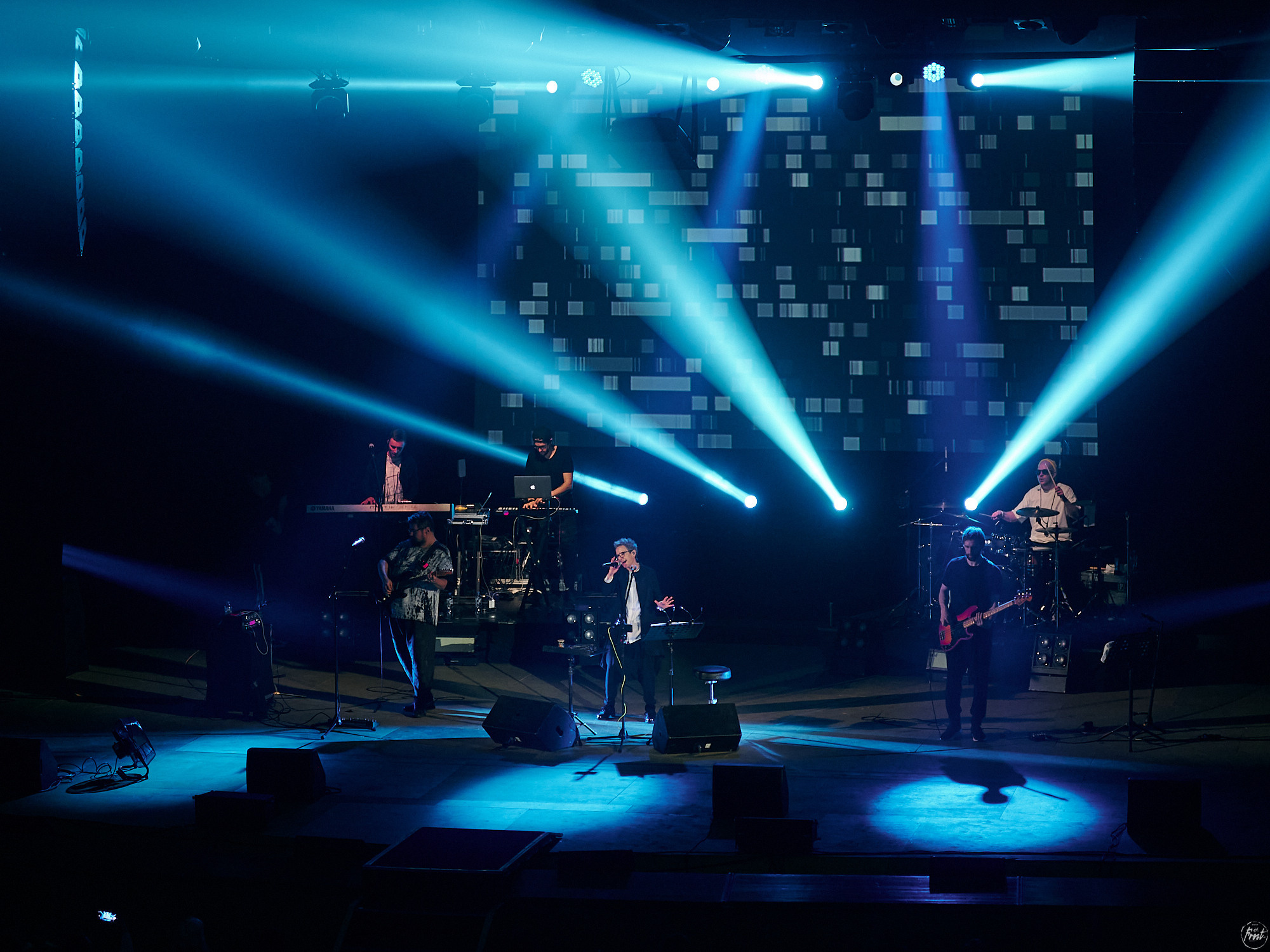 Сурганова и оркестр. Фотографии отовсюду и обо всем