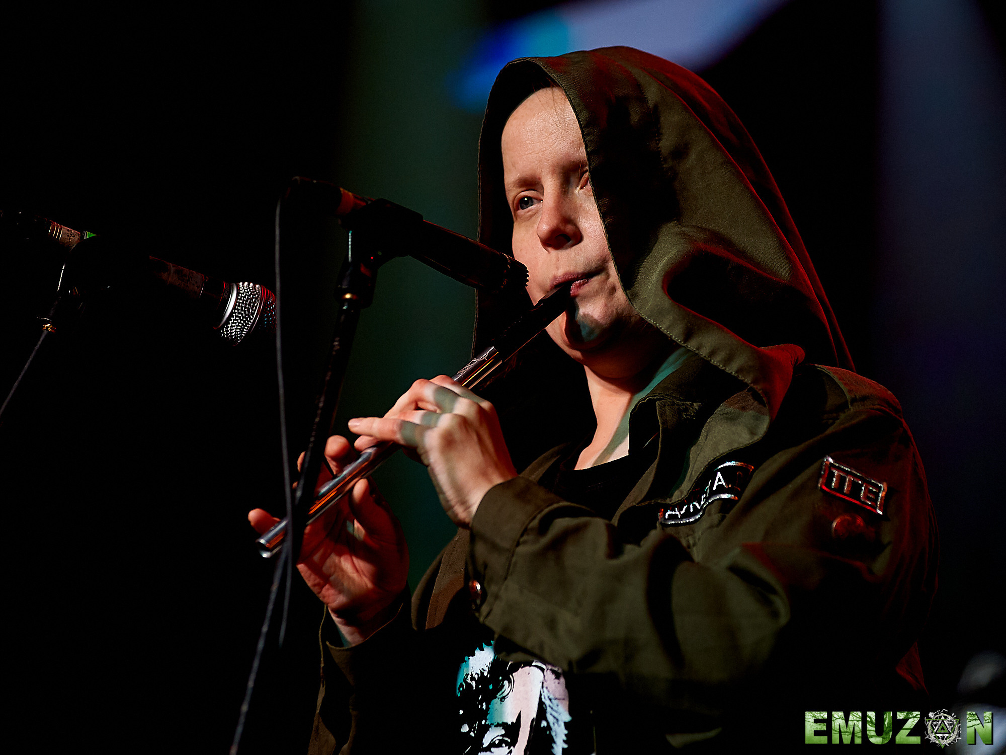 Тролль гнет ель. Фотографии отовсюду и обо всем