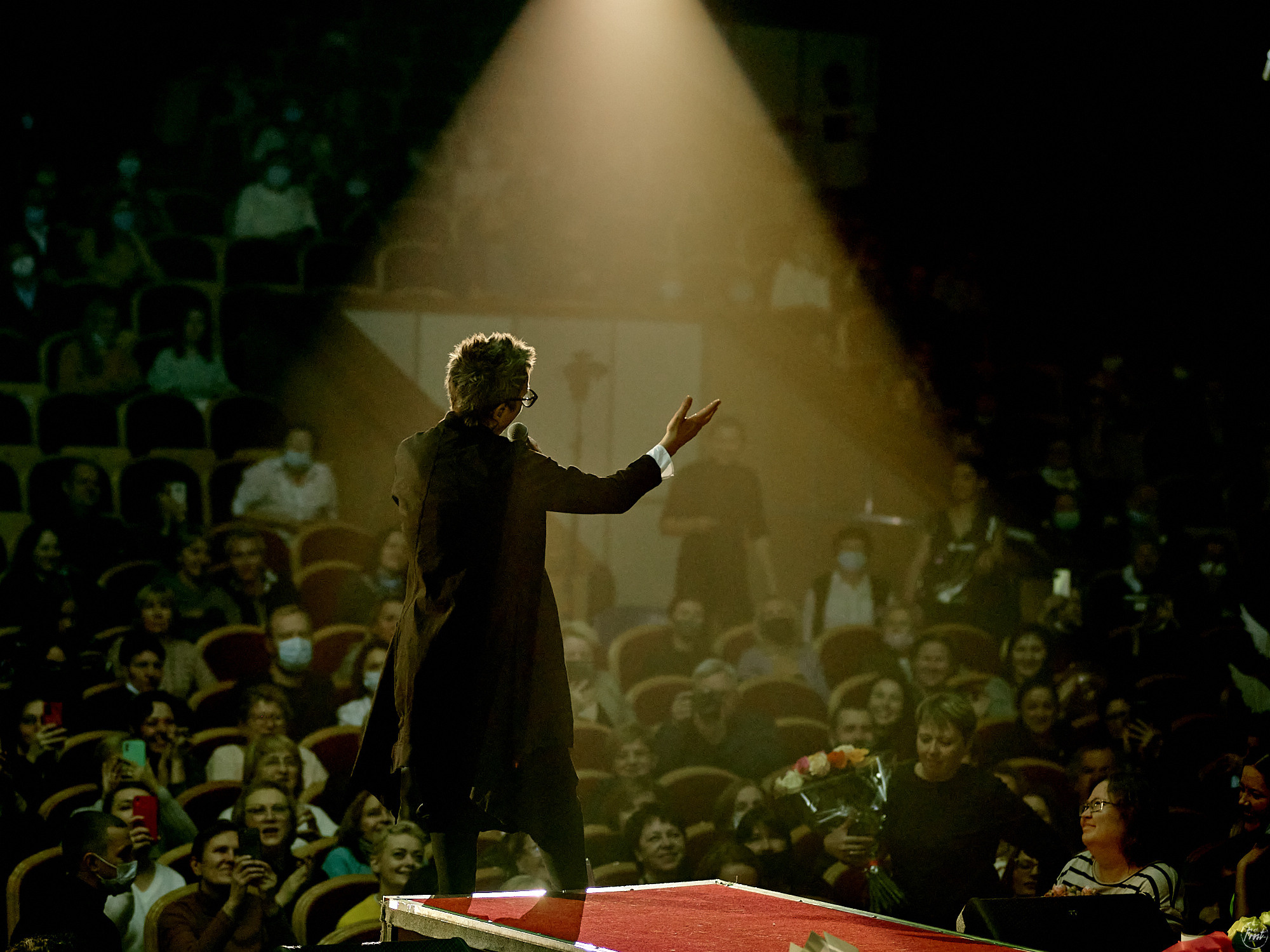 Сурганова и оркестр. Фотографии отовсюду и обо всем