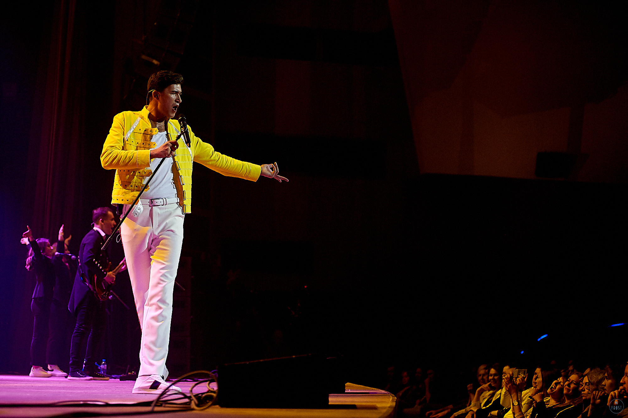 Radio Queen. Фотографии отовсюду и обо всем