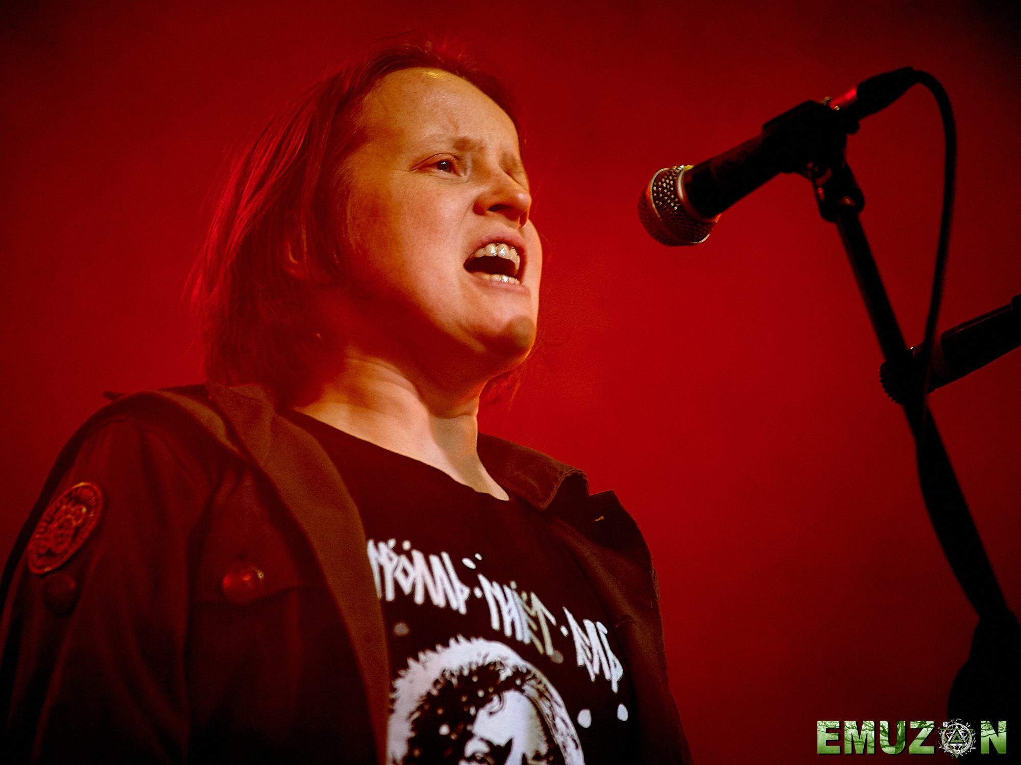 Тролль гнет ель. Фотографии отовсюду и обо всем