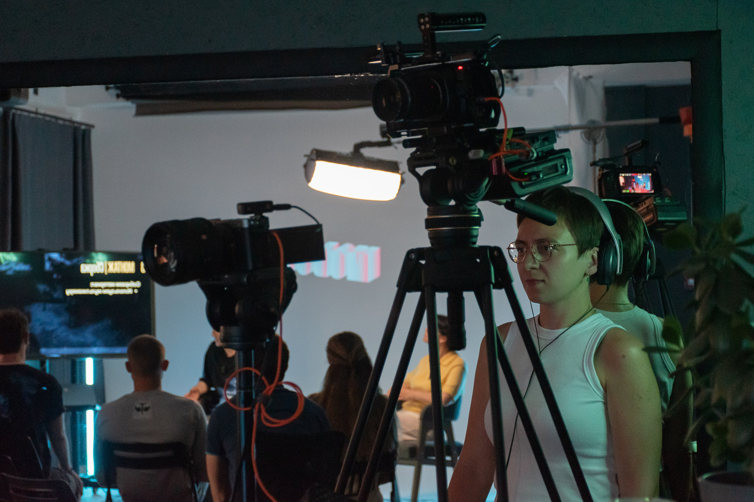 Backstage | lectory modjo school