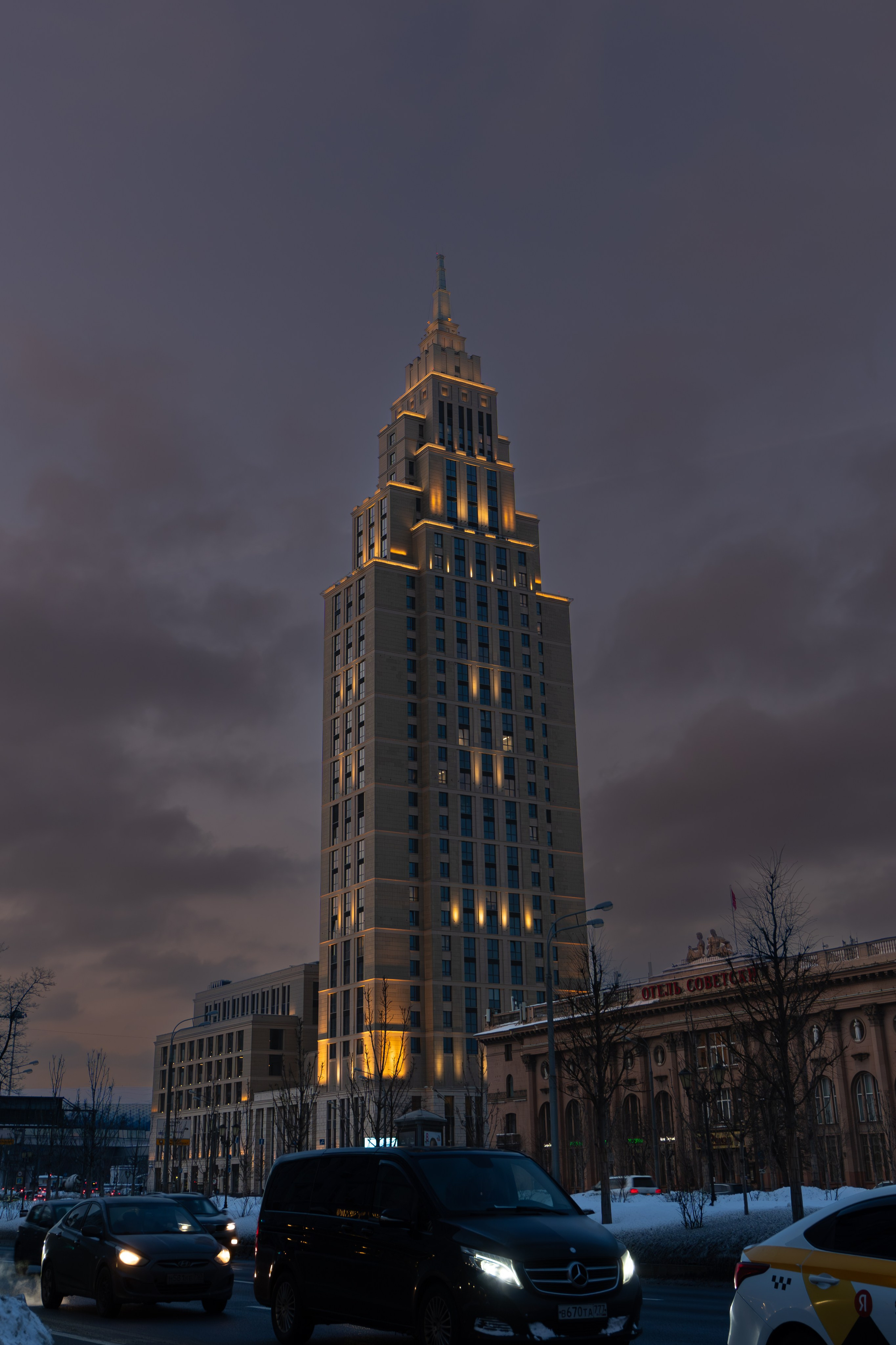 Стрит‑фото: жизнь города в кадре — реальные моменты. FM Media Сrew. Репортажные фото и видео