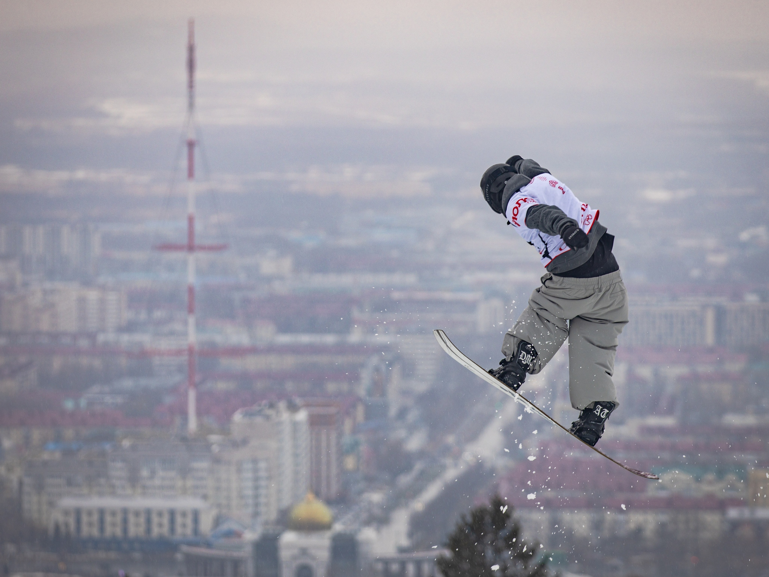 Снежный фестиваль 2026. Фотограф. г. Южно-Сахалинск. Олег Толстов