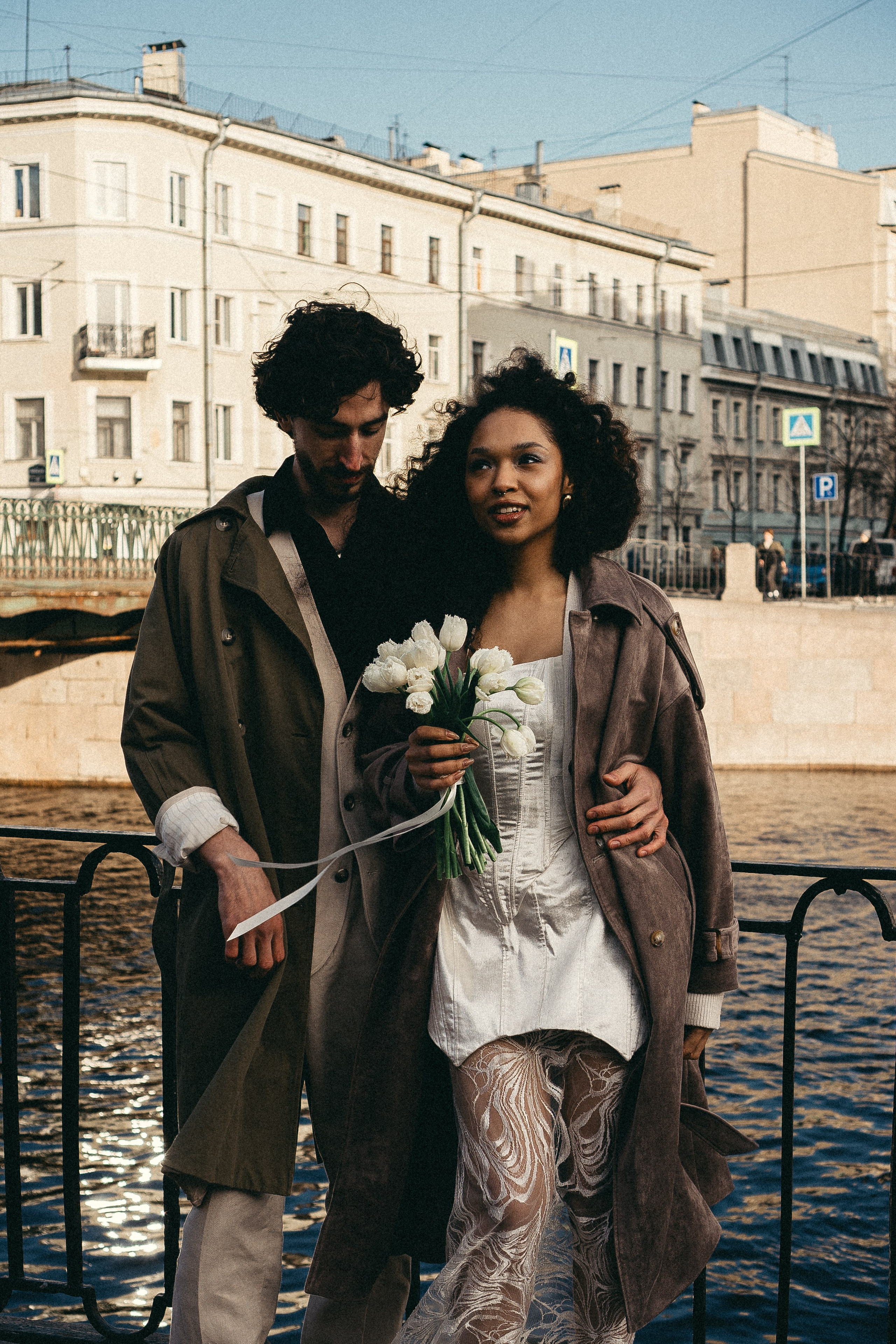 СВАДЕБНАЯ ПРОГУЛКА ПО ПЕТРОГРАДКЕ ВЕСНОЙ. СВАДЕБНАЯ ФОТОСЕССИИЯ НА ПЕТРОГРАДКЕ. Профессиональный фотограф, Санкт-Петербург — Виктория Богомолова