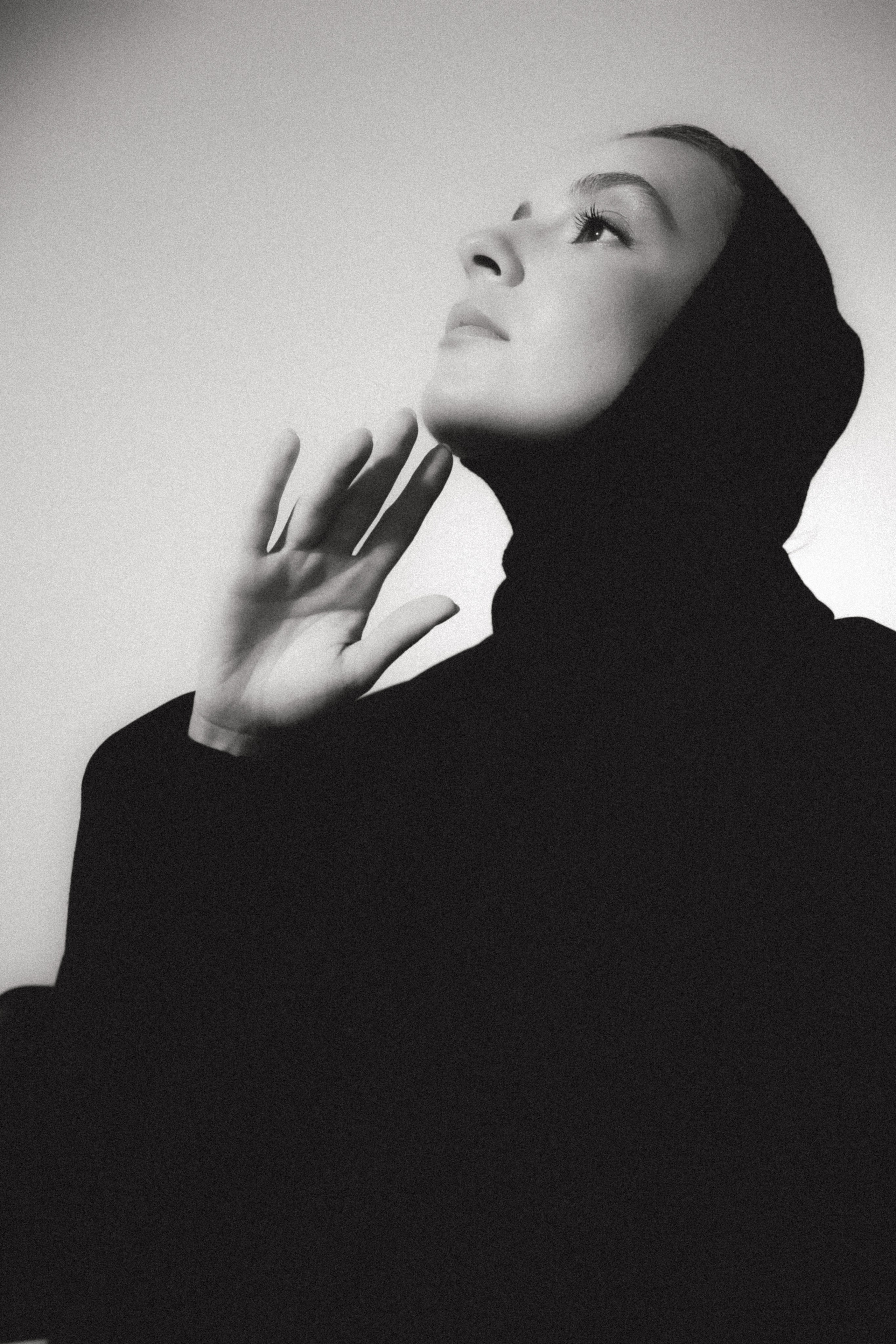 Портретная съёмка: раскройте свою индивидуальность. Профессиональный фотограф звезд, концертов и спортивных событий