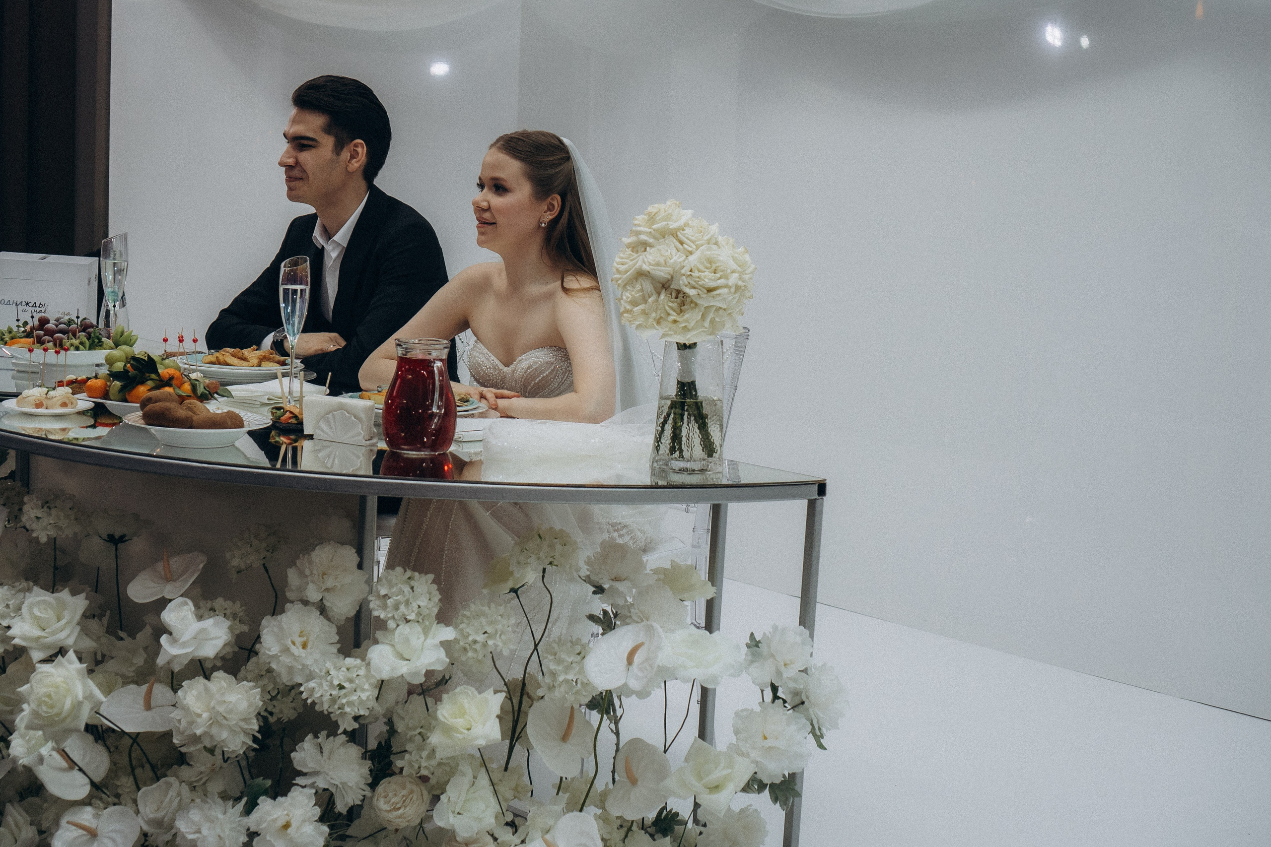 СЬЕМКА СВАДЕБНОГО БАНКЕТА (СНЯТО В СИБИРЕ В НИЖНЕВАРТОВСКЕ). Профессиональный фотограф, Санкт-Петербург — Виктория Богомолова