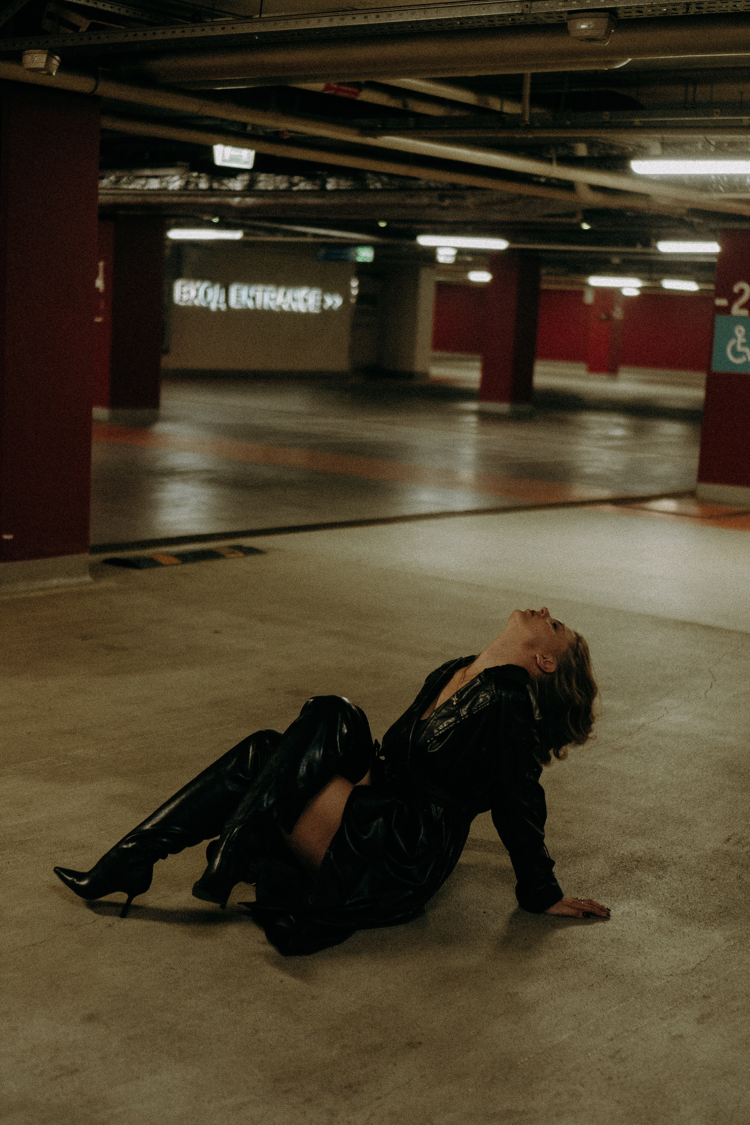 НА ПАРКОВКЕ. Профессиональный фотограф, Санкт-Петербург — Виктория Богомолова