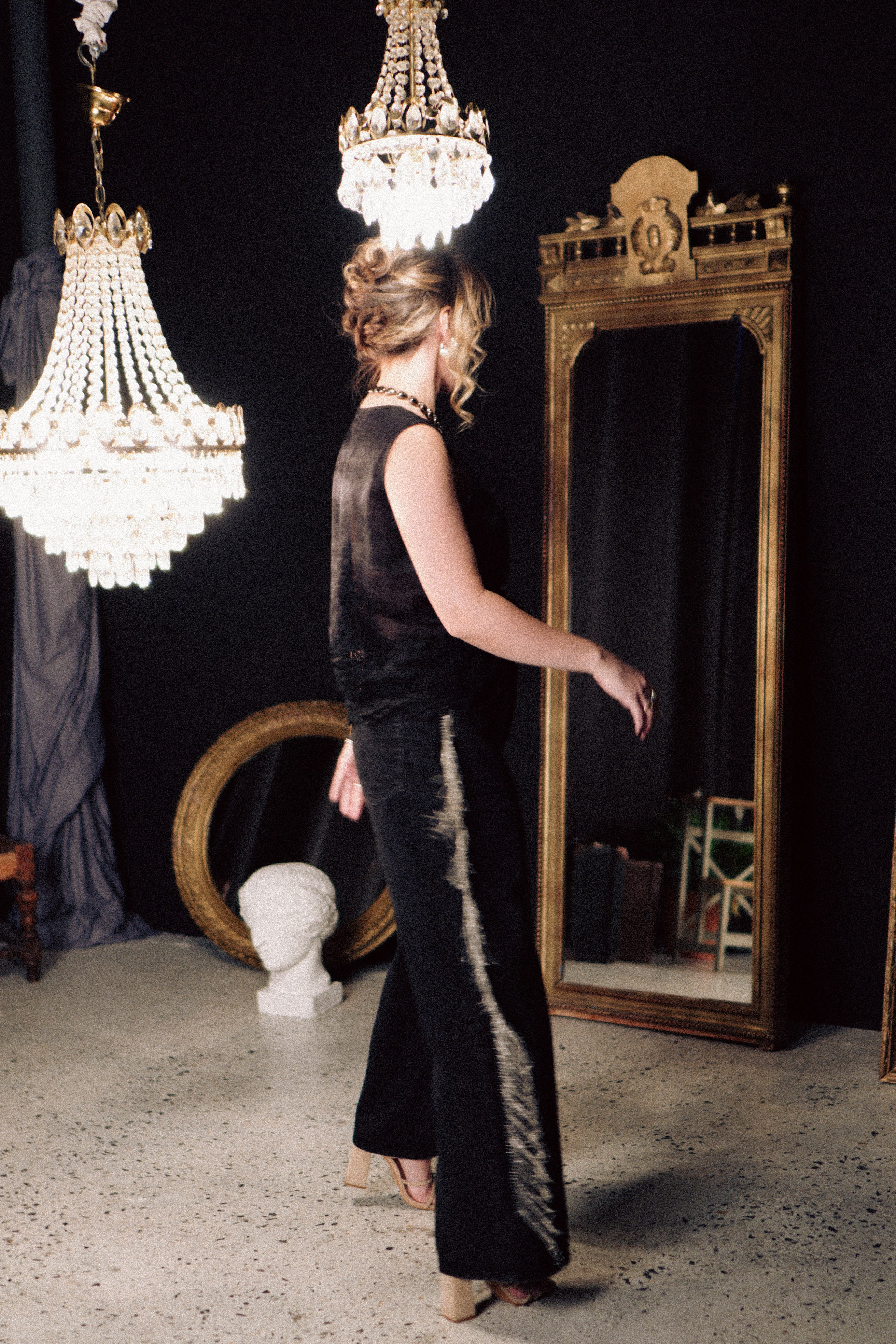 НОВОГОДНЯЯ ФОТОСЕСИИЯ В СТУДИИ ДЛЯ ДЕВУШКИ И ПРОГУЛКА ПО ЧЕРНЫШЕВСКОЙ. Профессиональный фотограф, Санкт-Петербург — Виктория Богомолова