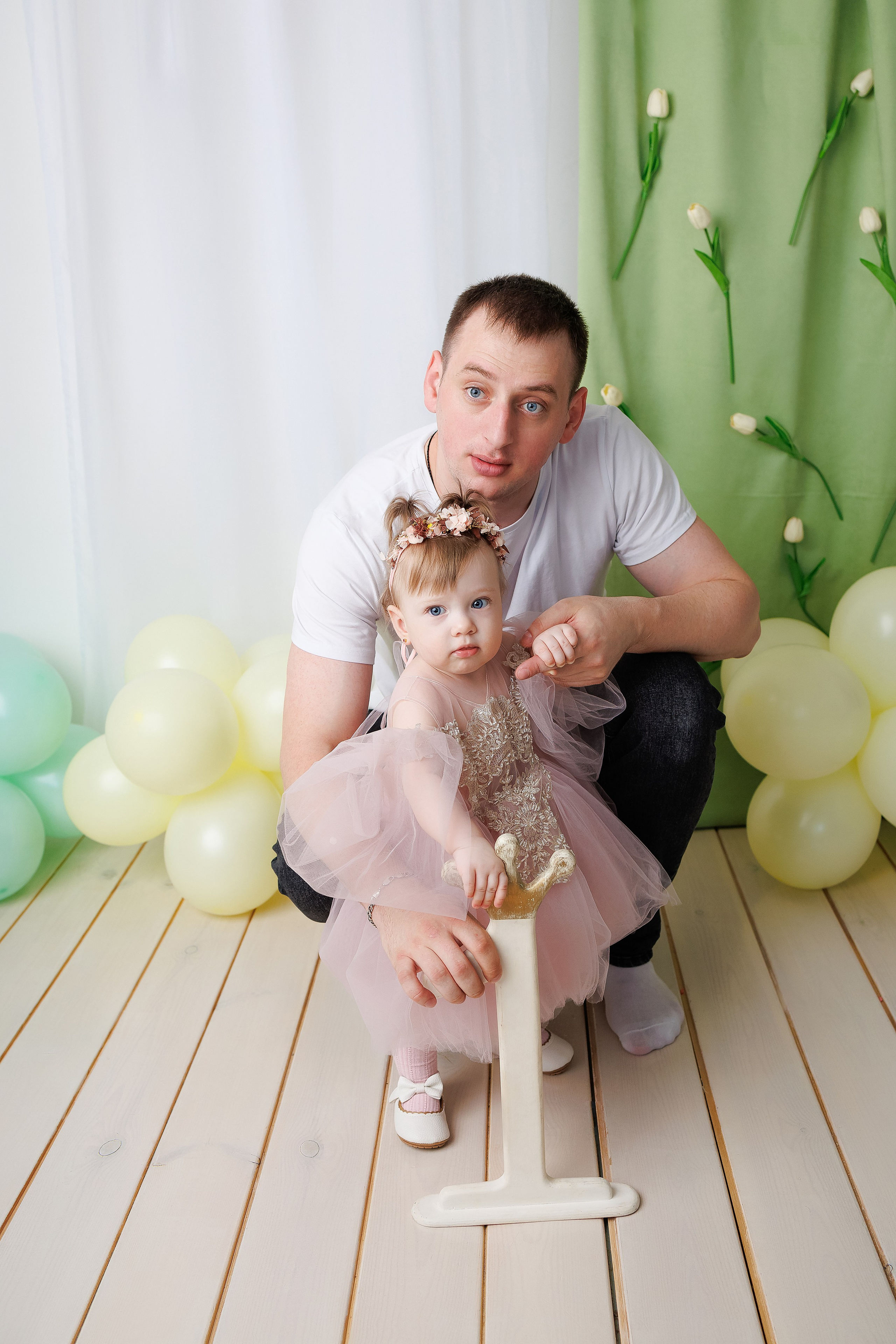Аделине 1 годик. Фотограф новорожденный малышей Новосибирск