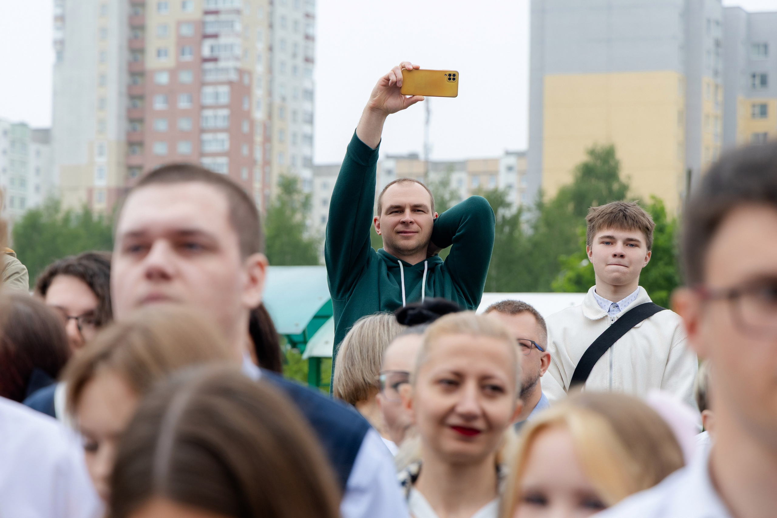 Последний звонок 2025 в Минске. Свадебный фотограф в Минске/Беларуси Сергей Спиридонов