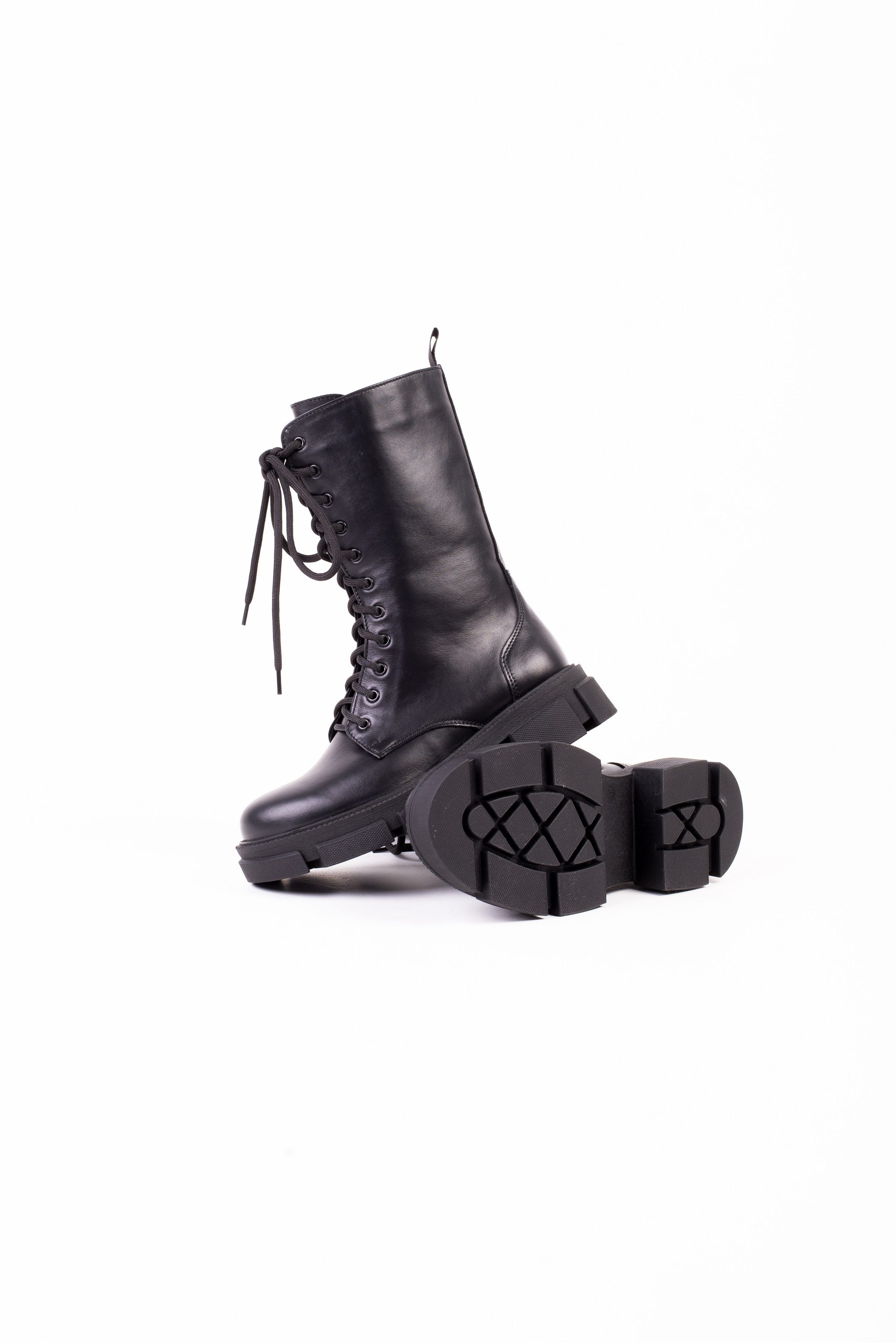 Обувь «Первый обувной» г. Воронеж Производители «Азария» и «Рособувь». Кирилл Бутлович фуд фотограф, Киров