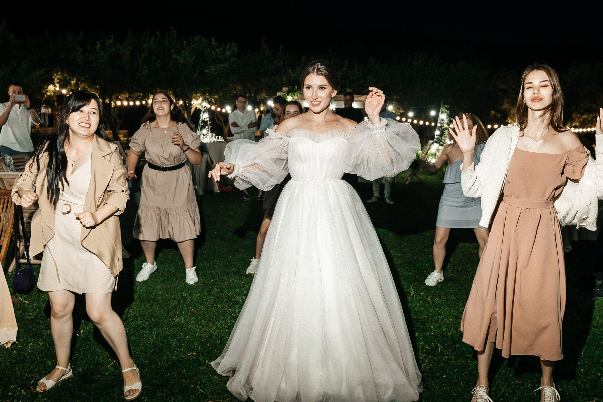 MIKHAIL VASSILYEV — Свадебный и Репортажный фотограф в Алматы