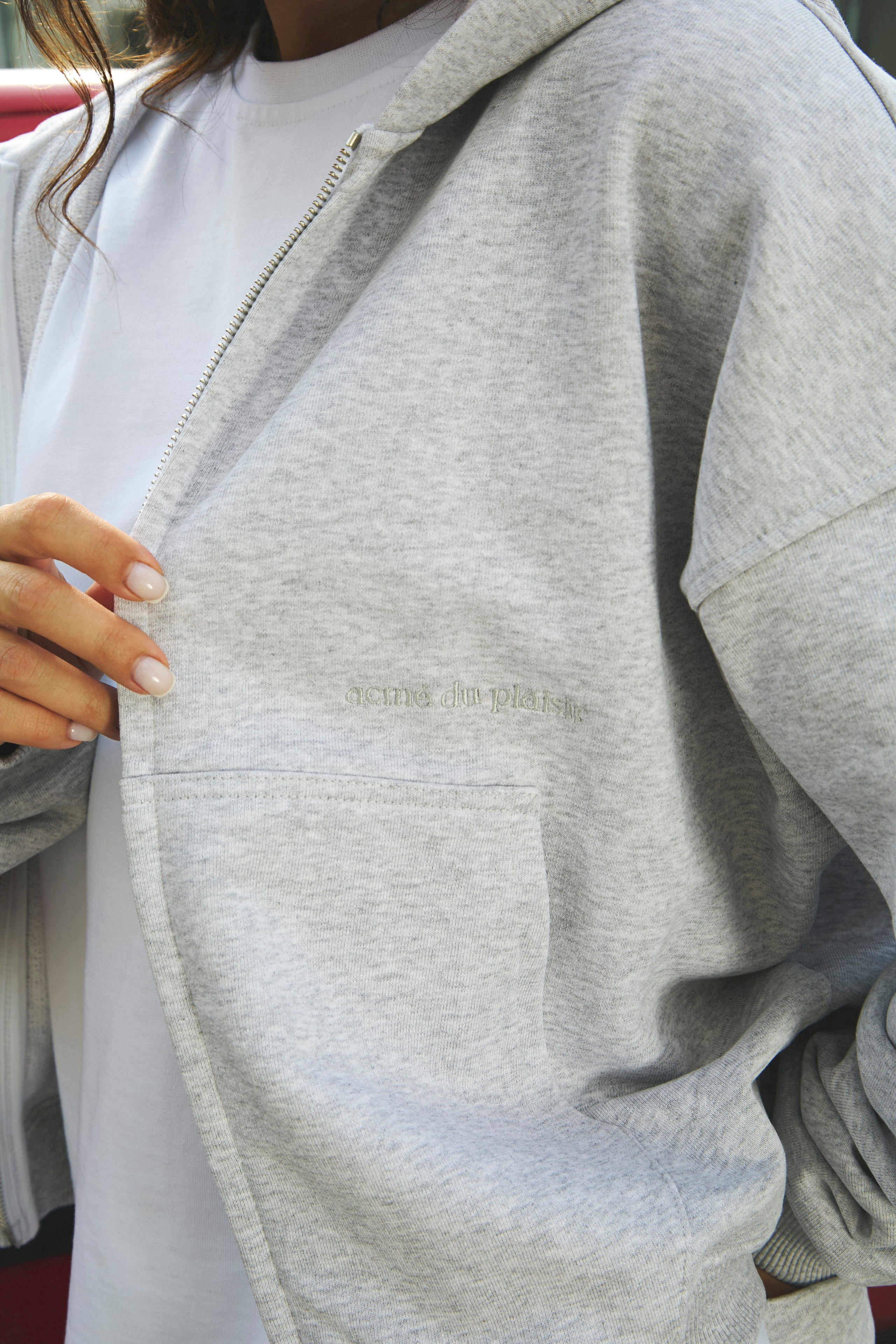 Acme Du Plaisir. Arina Kharakhashian