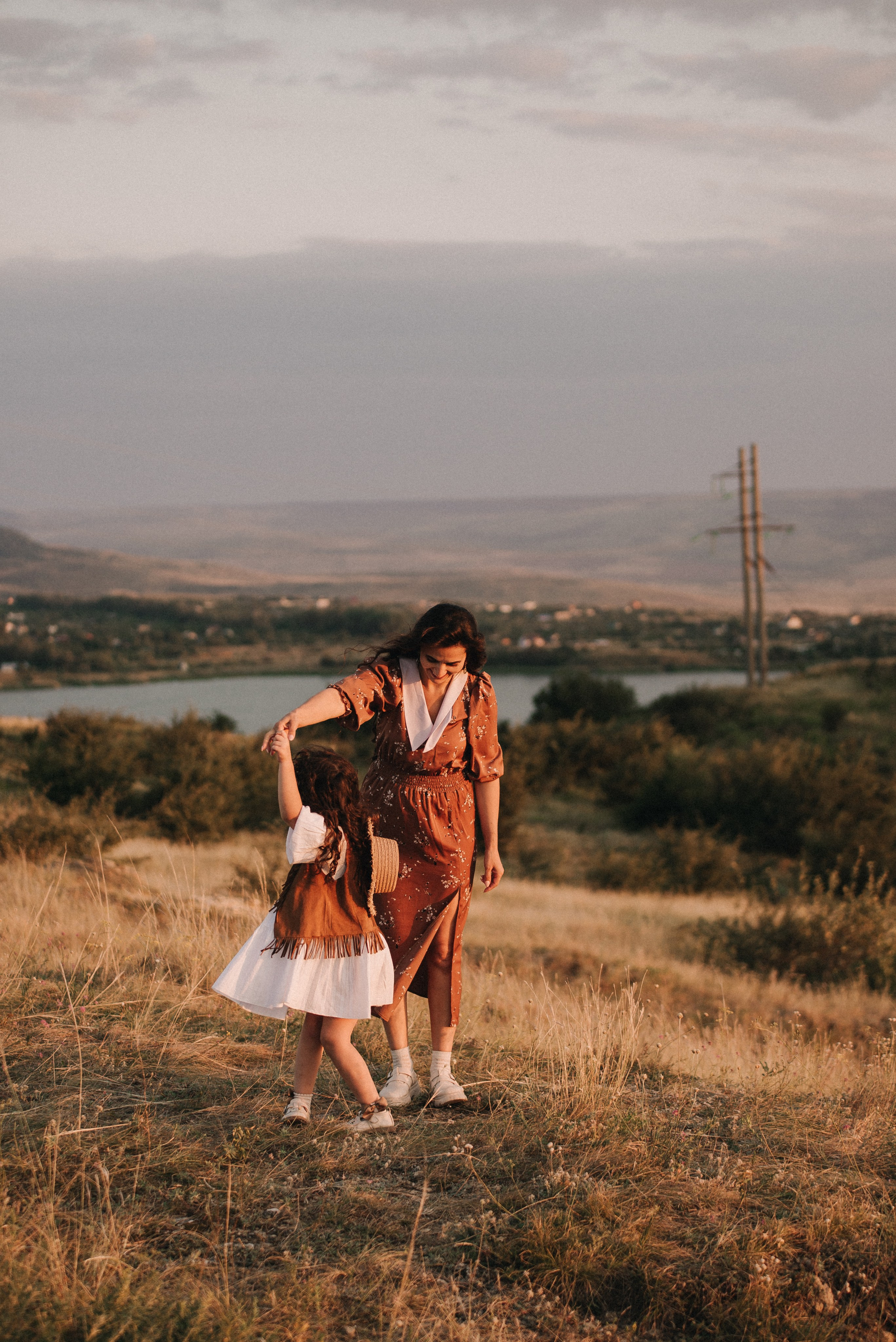 Вечерняя прогулка мамы и дочки. Семейный фотограф в г. Ставрополь, Сорокина Мария