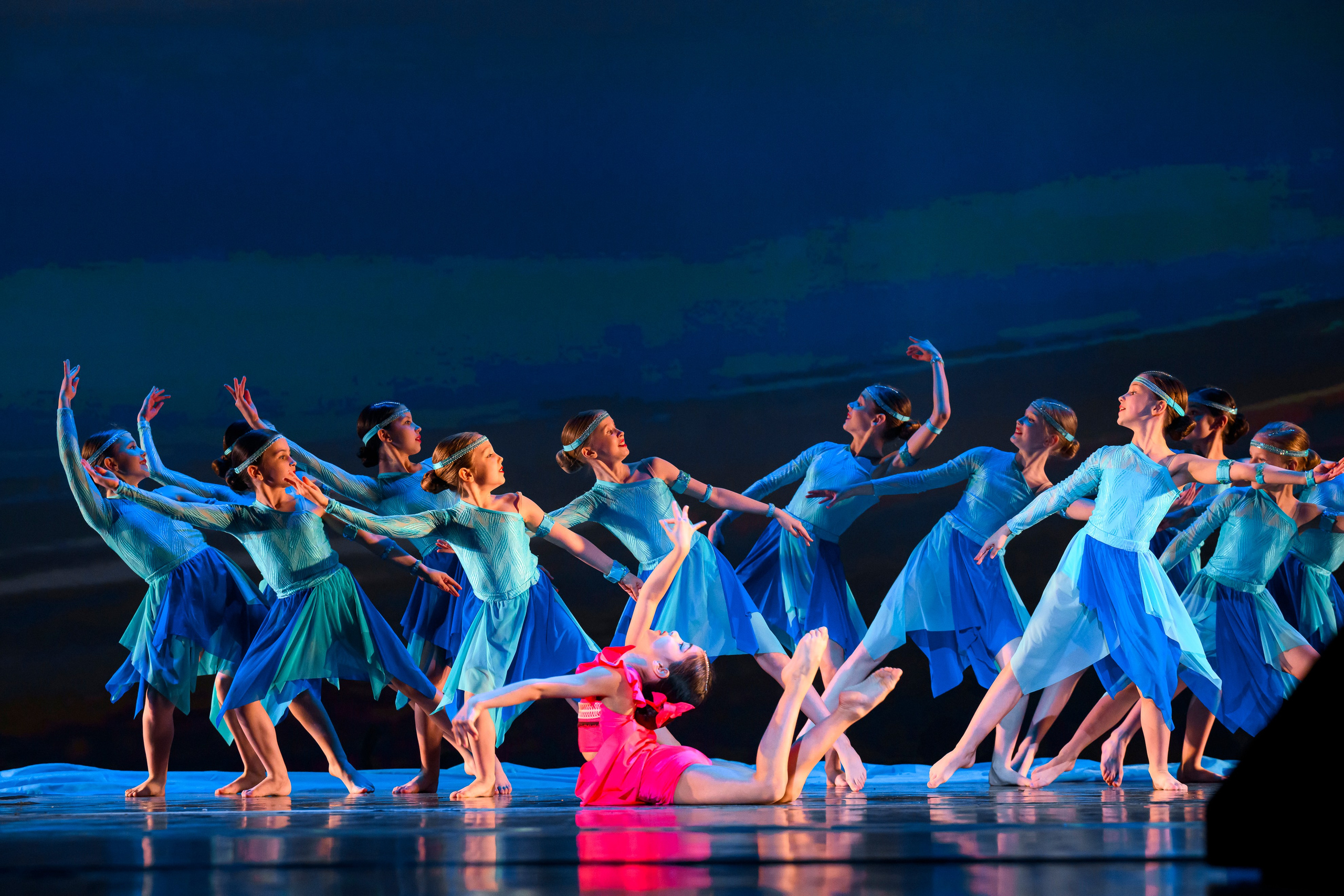 23 апреля, часть 1, БКЗ Октябрьский, г. Санкт-Петербург. Золотое яблочко