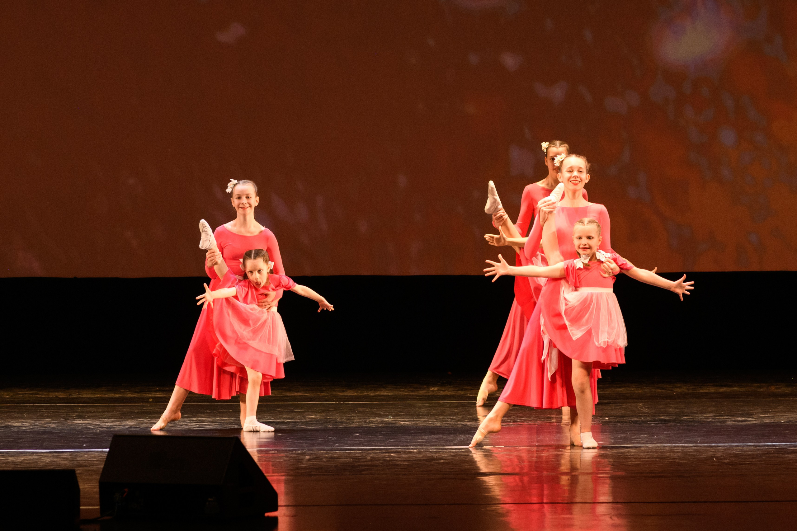 23 апреля, часть 2, БКЗ Октябрьский, г. Санкт-Петербург. Золотое яблочко