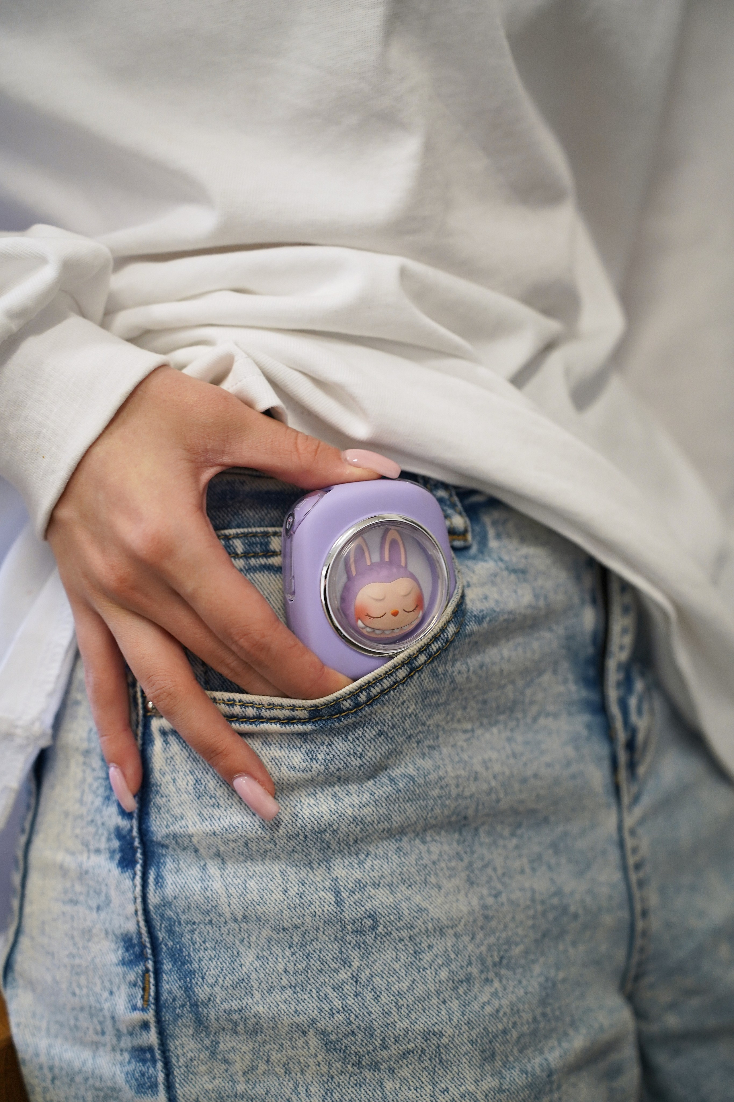 Наушники в интерьере. Фотограф