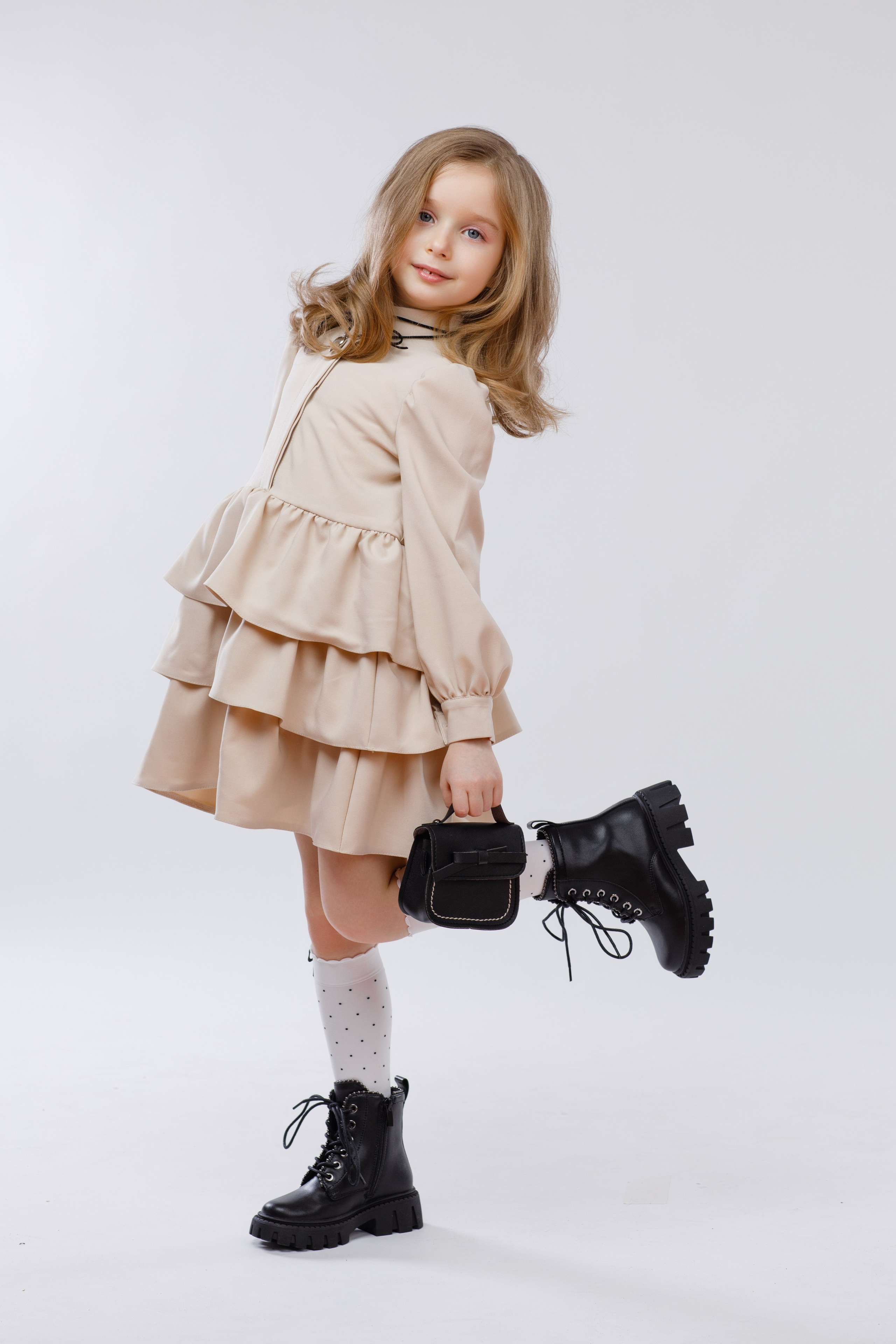 ПОРТРЕТЫ. Выпускные альбомы в Москве FOTOVMESTE