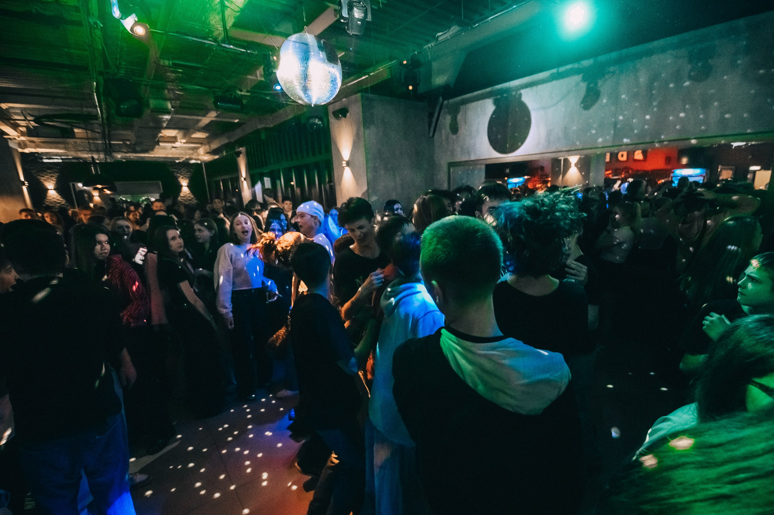 8 MARCH WOMENS DAY PARTY. Фотограф в Кемерово Владислав Шульц