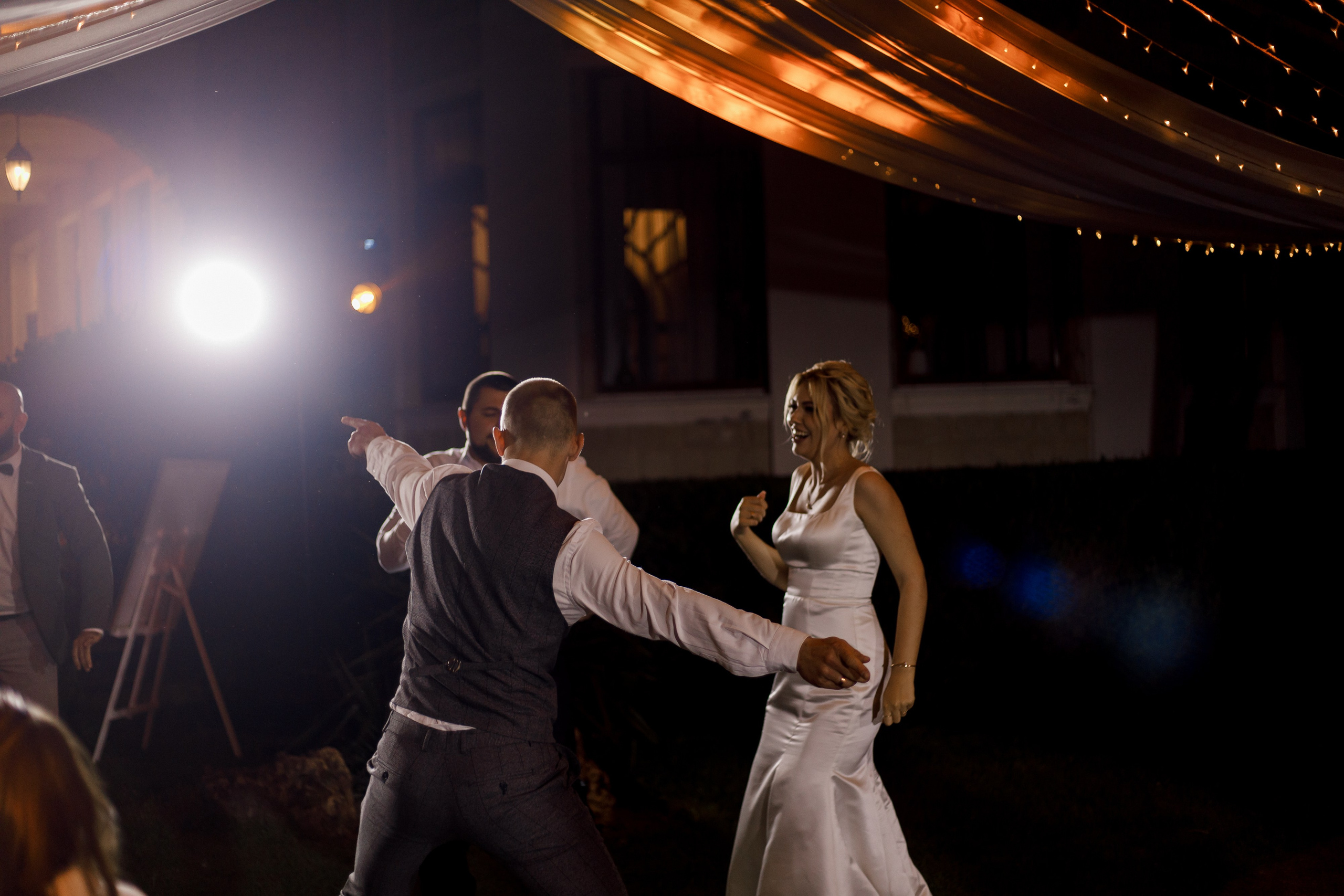 Денис и Алина. Белый замок. Фотограф Анна Лейман. Севастополь