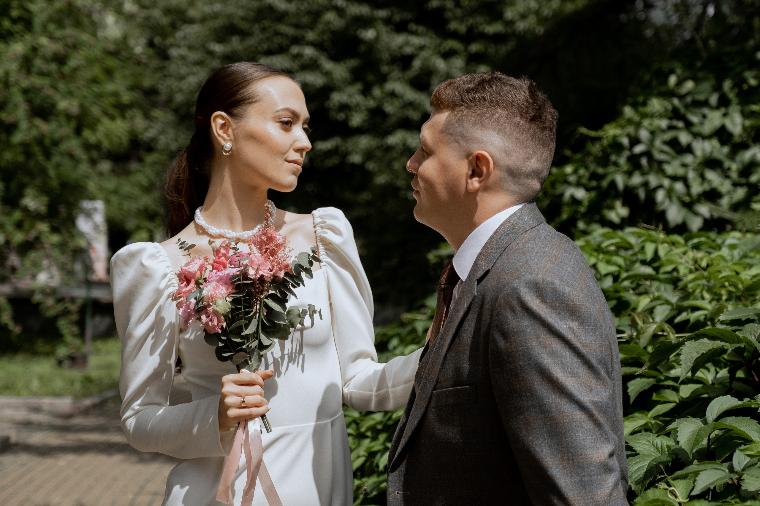 Свадебная фотосессия летом Алмаз и Гульназ. Портретный фотограф в Москве Ольга Акушко