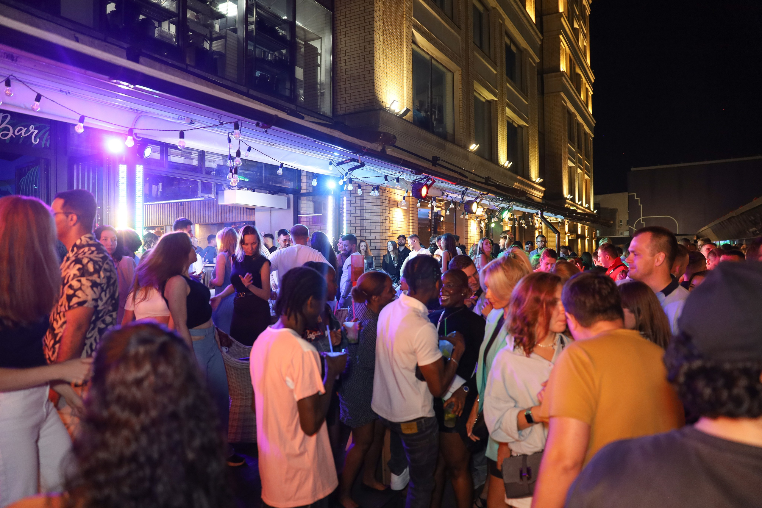 Вечеринки ALOHA BAR. Фотограф мероприятий Ирина Каширина