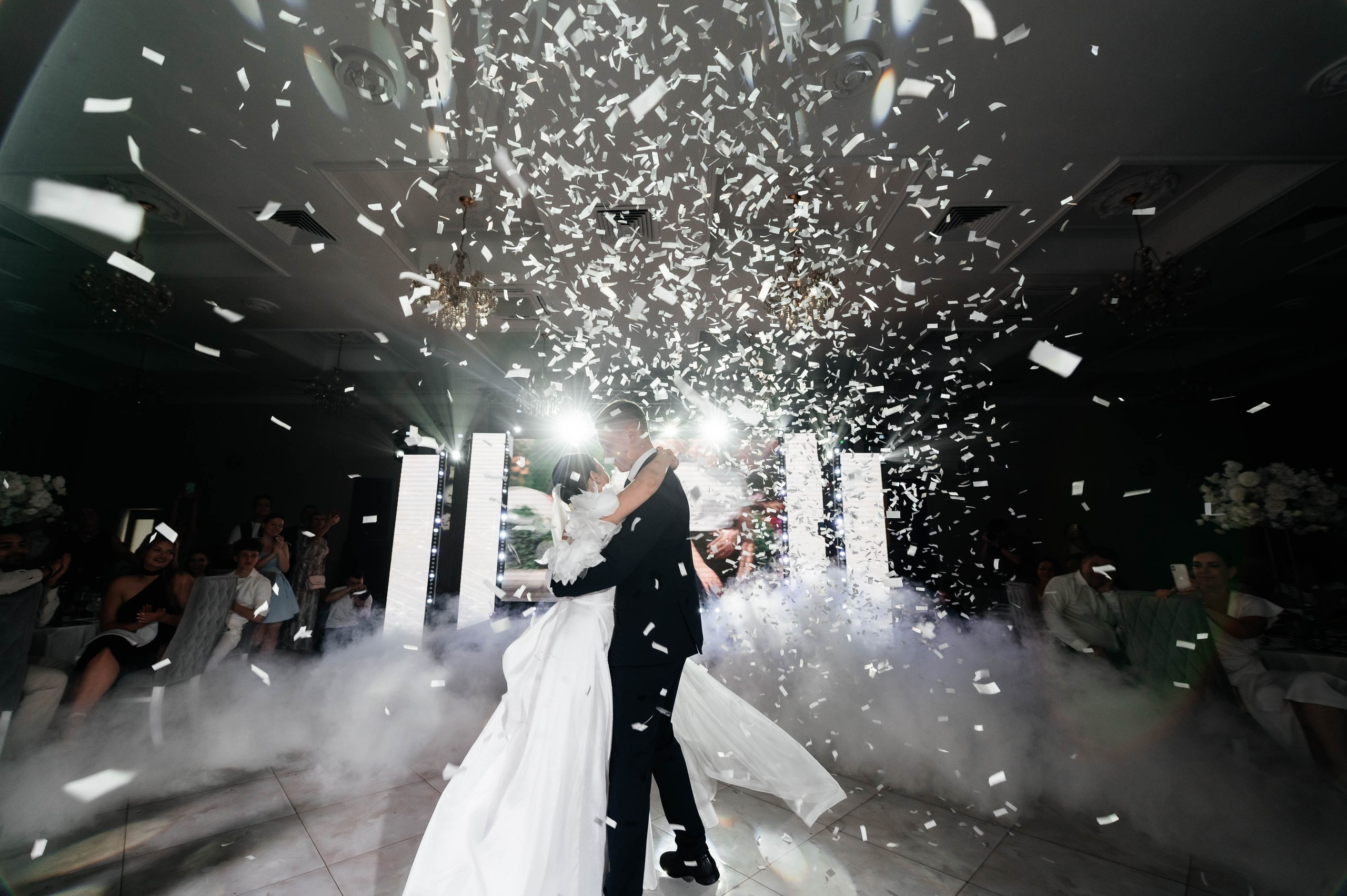 Виктор и Виктория. Свадебный фотограф Владимир Рябков