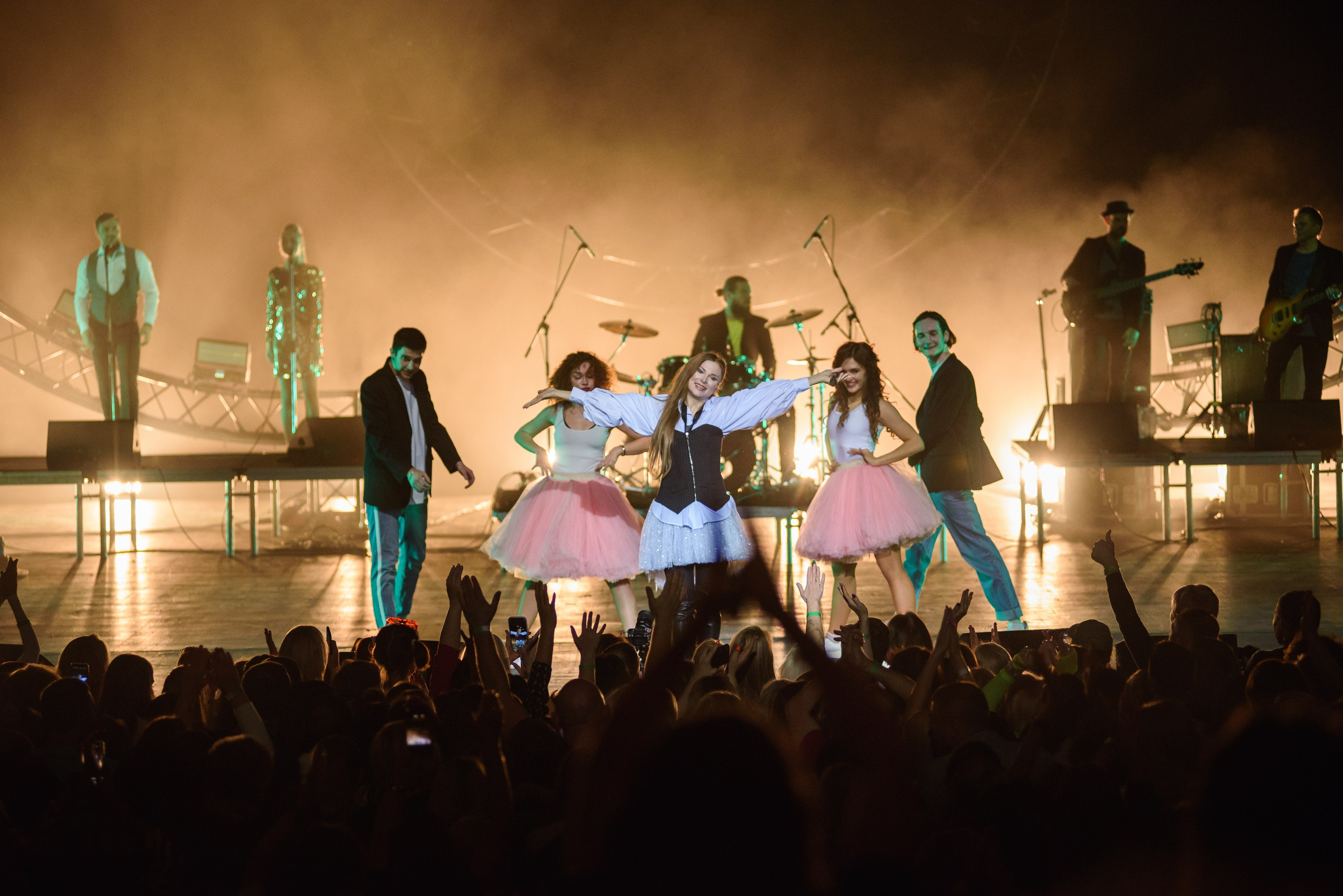 Дискотека 80-90-2000х — «Имена на все времена», Крокус Сити Холл. Бренд-фотограф для экспертов и блогеров в Москве Влада Горбовская