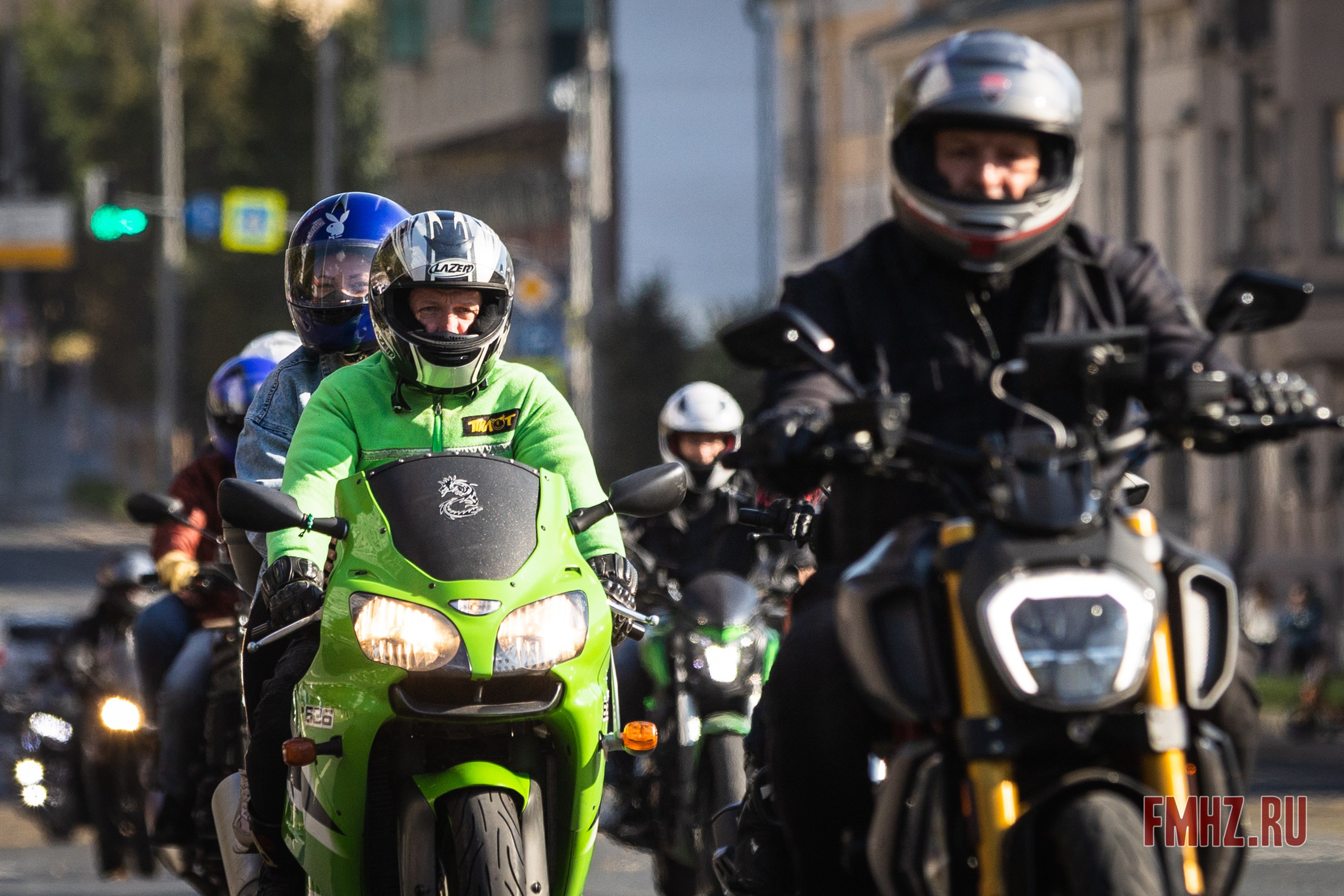 Закрытие Мотосезона 2023 на проспекте Академика Сахарова. Фотограф Владимир Охрименко