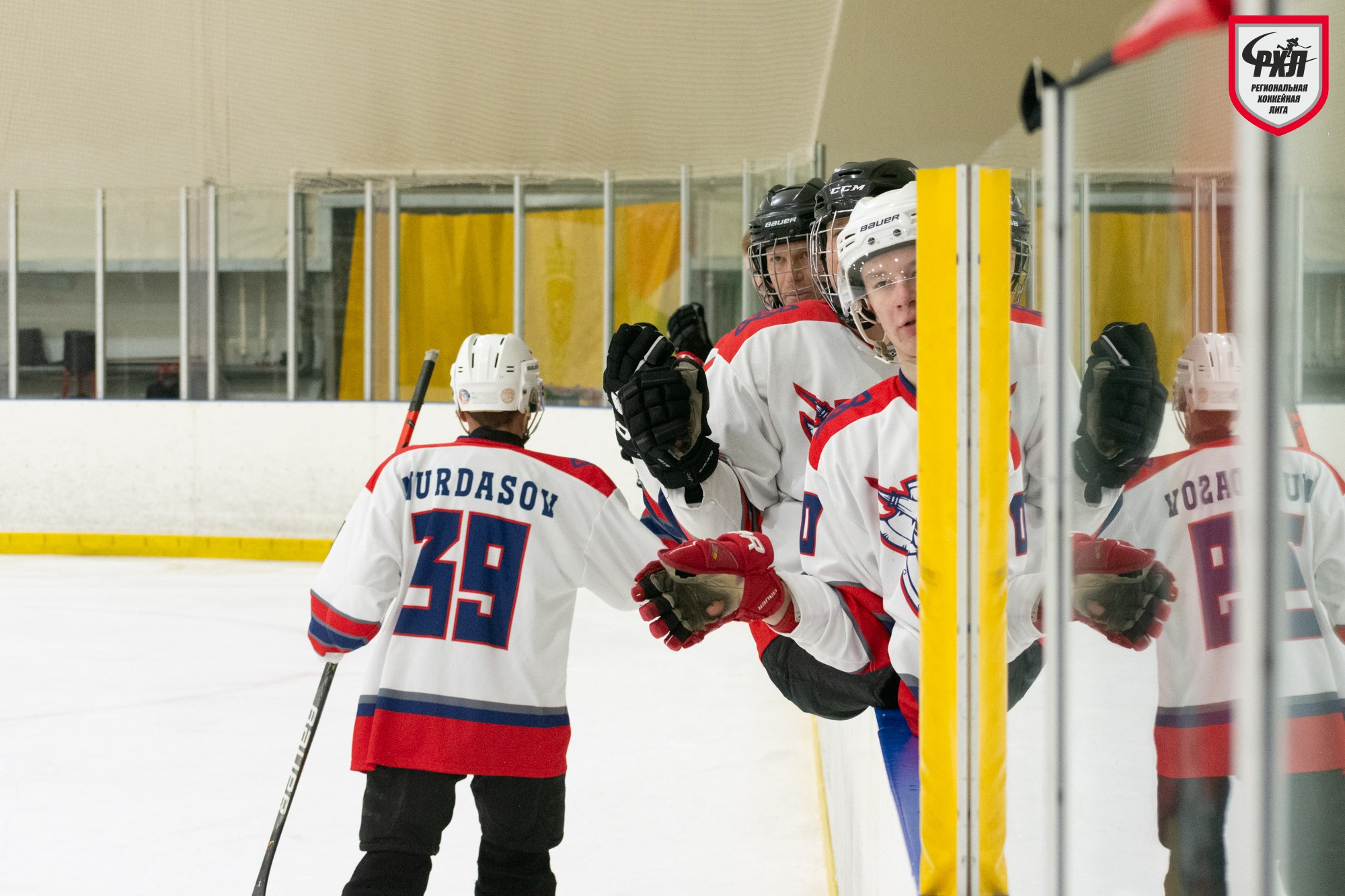 Хоккей. Фотограф Максим Буряк