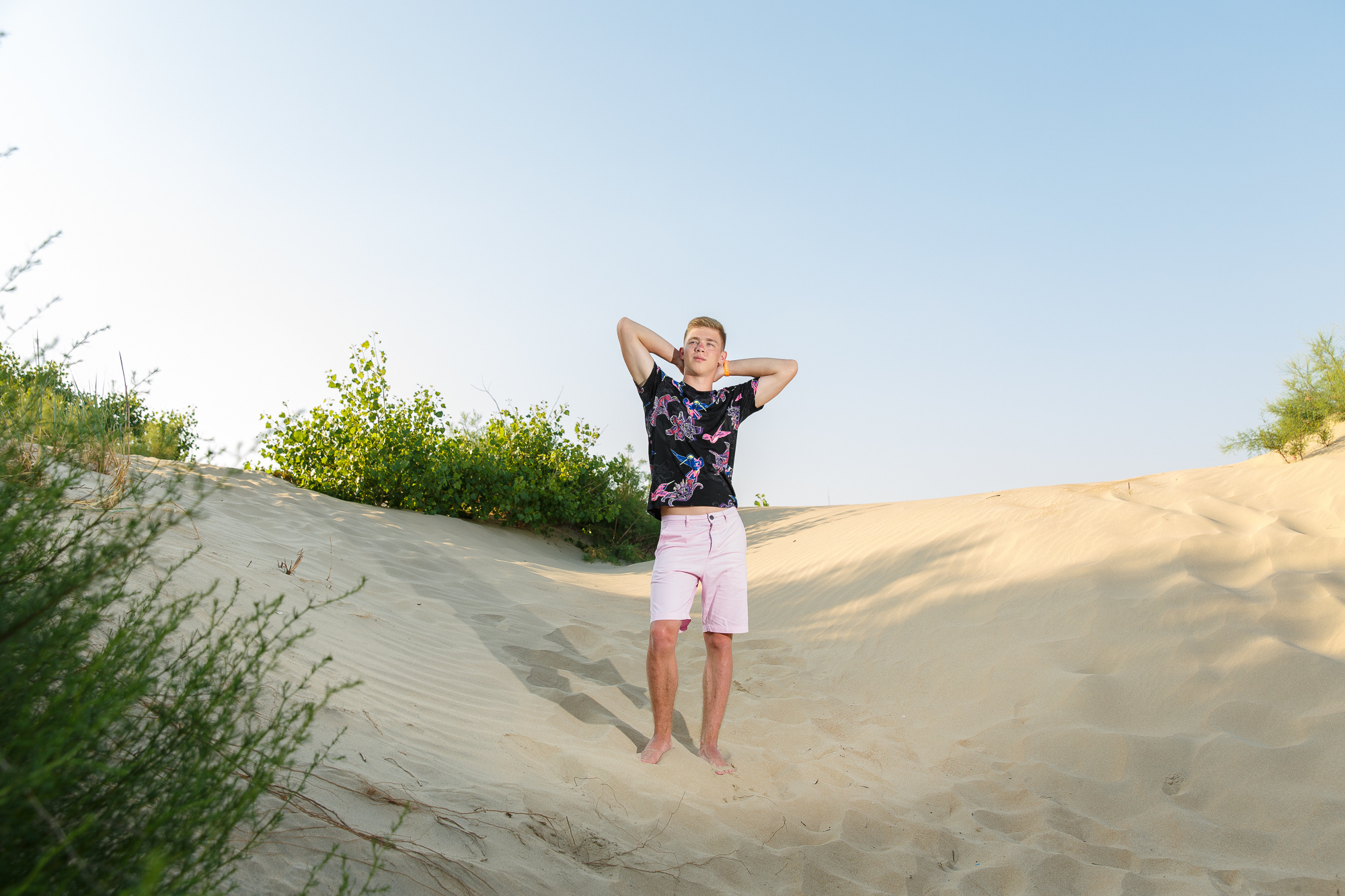 Фотосессия Ессении с братом. Профессиональная фотосъёмка интерьеров, предметная фотосессия еды для меню г. Анапа